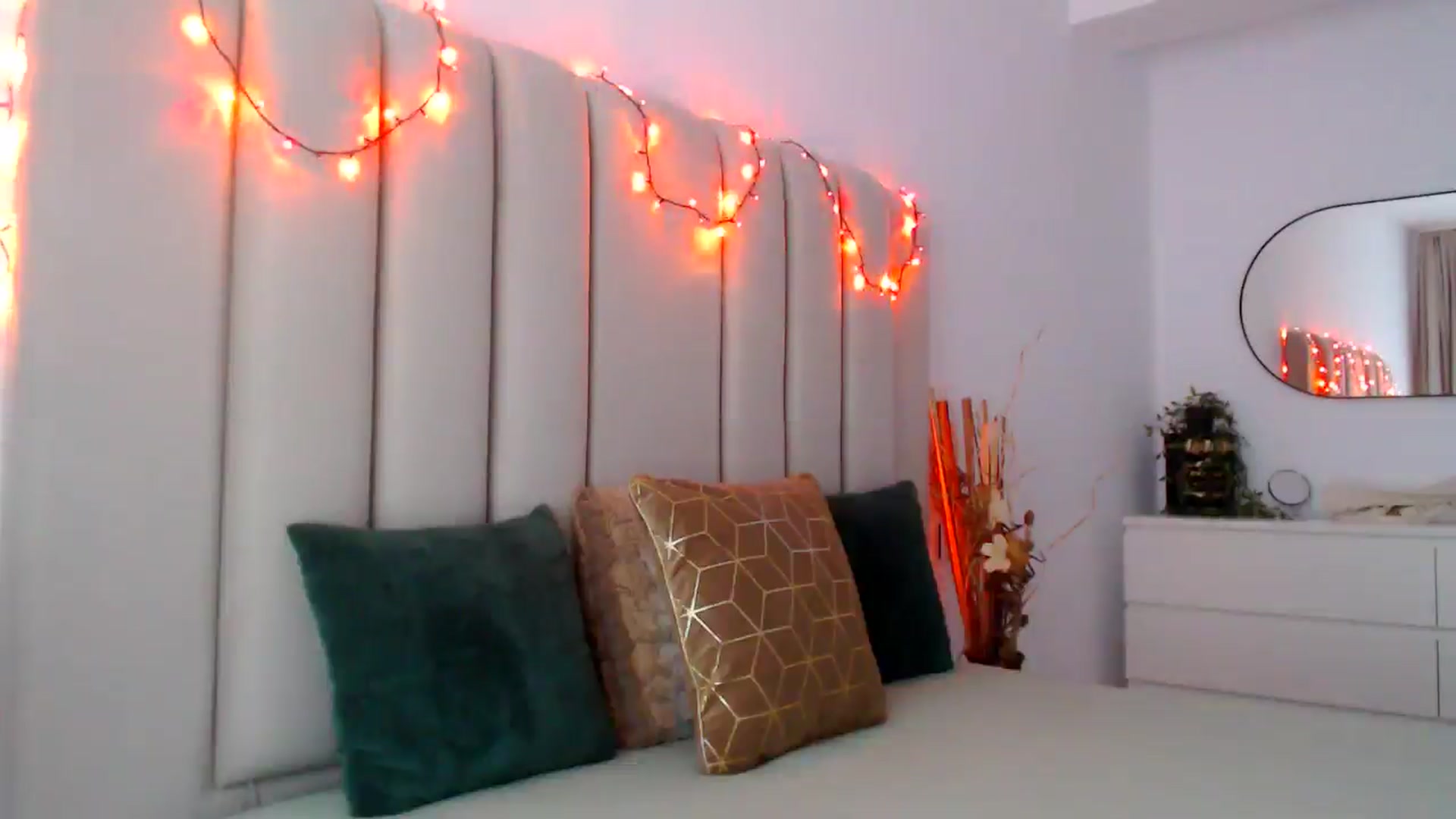 Gallery image thumbnail from Hrystina_'s myfreecams stream on, 12/03/2024, 16:08 image 9 of 20