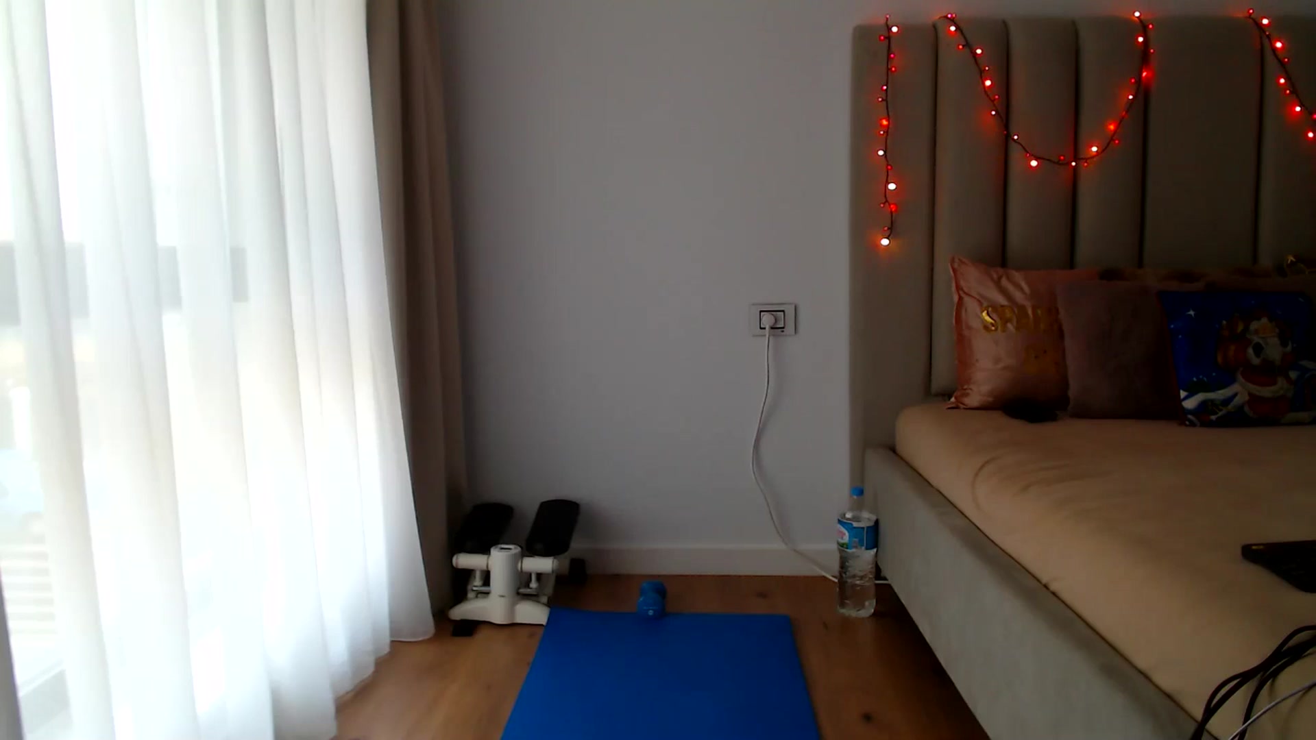 Gallery image thumbnail from Hrystina_'s myfreecams stream on, 12/31/2024, 14:04 image 14 of 20