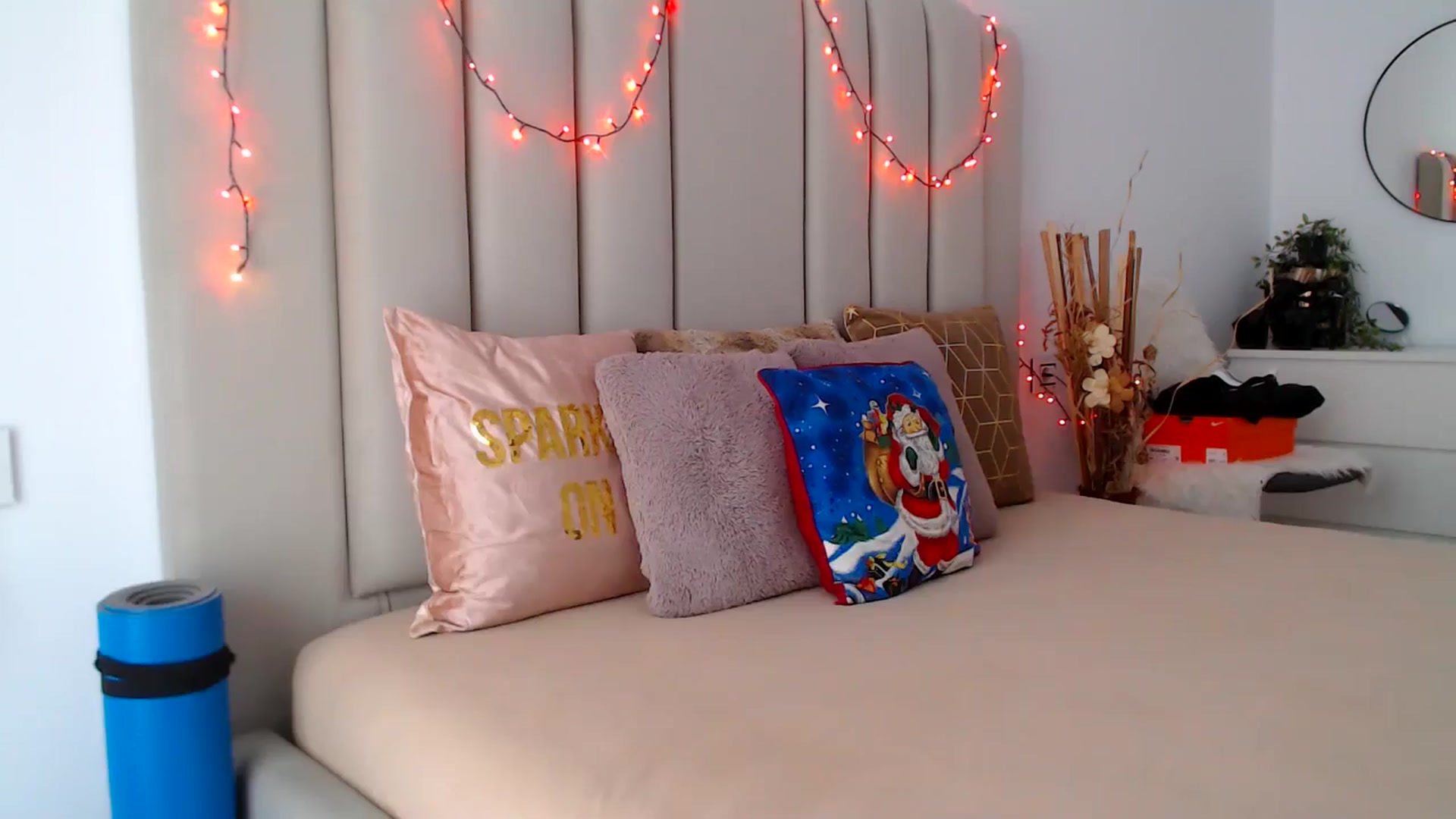 Gallery image thumbnail from Hrystina_'s myfreecams stream on, 12/31/2024, 14:04 image 3 of 20
