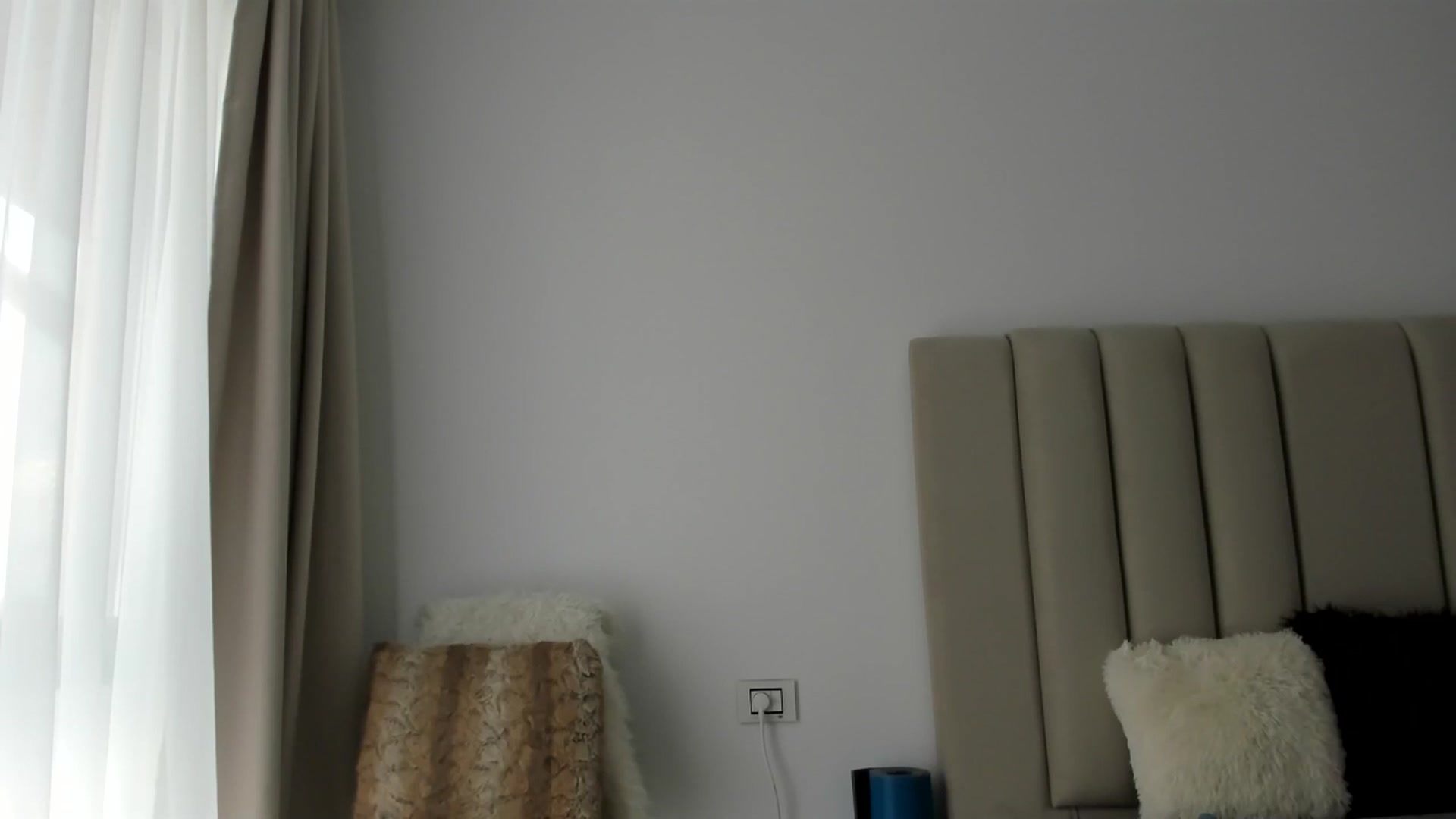 Gallery image thumbnail from Hrystina_'s myfreecams stream on, 04/07/2025, 17:48 image 6 of 20