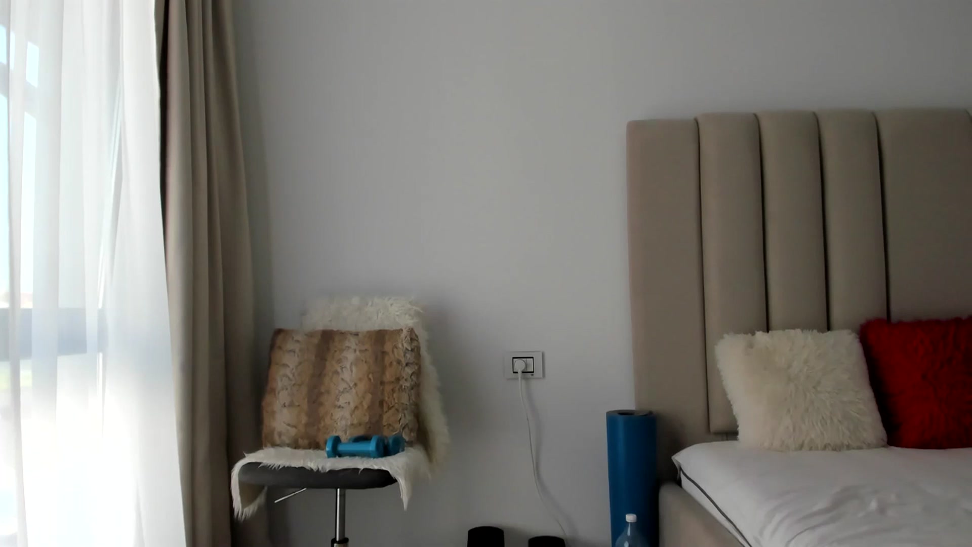 Gallery image thumbnail from Hrystina_'s myfreecams stream on, 04/16/2025, 15:39 image 13 of 20