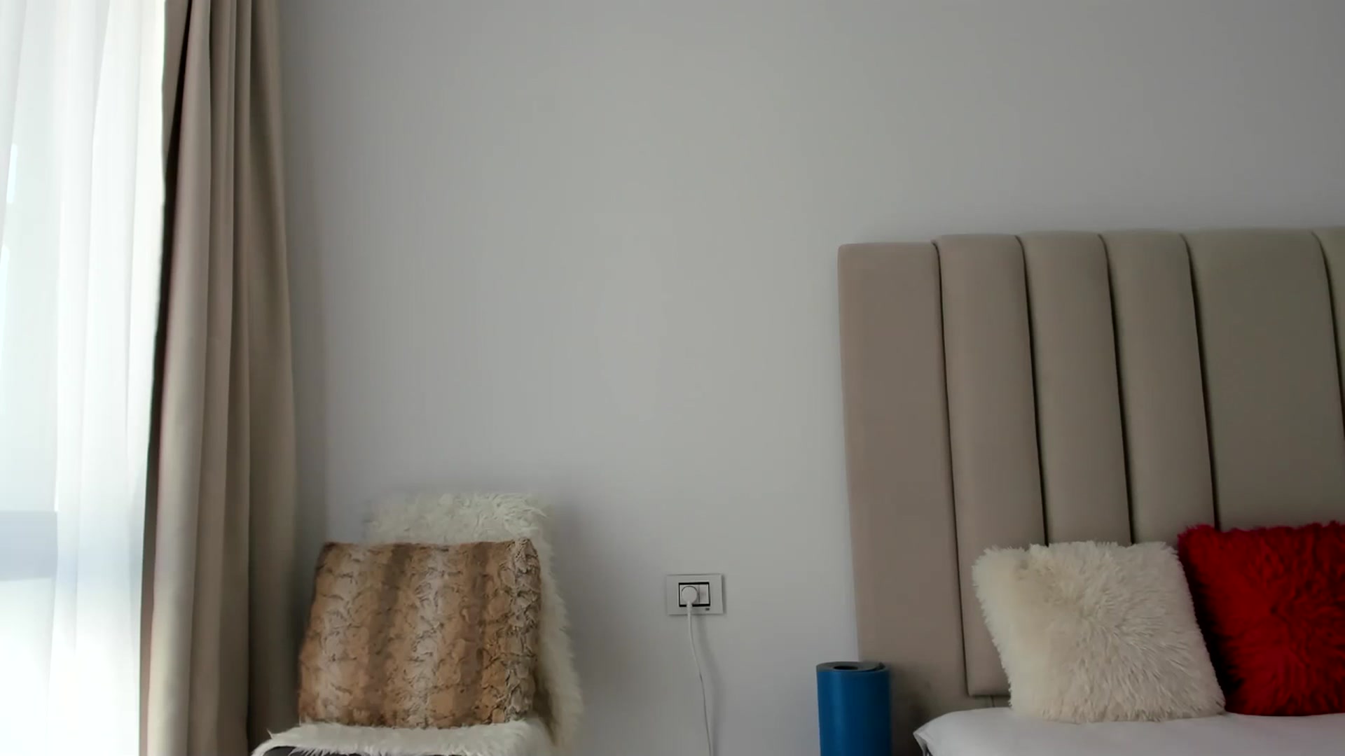 Gallery image thumbnail from Hrystina_'s myfreecams stream on, 04/16/2025, 15:39 image 1 of 20