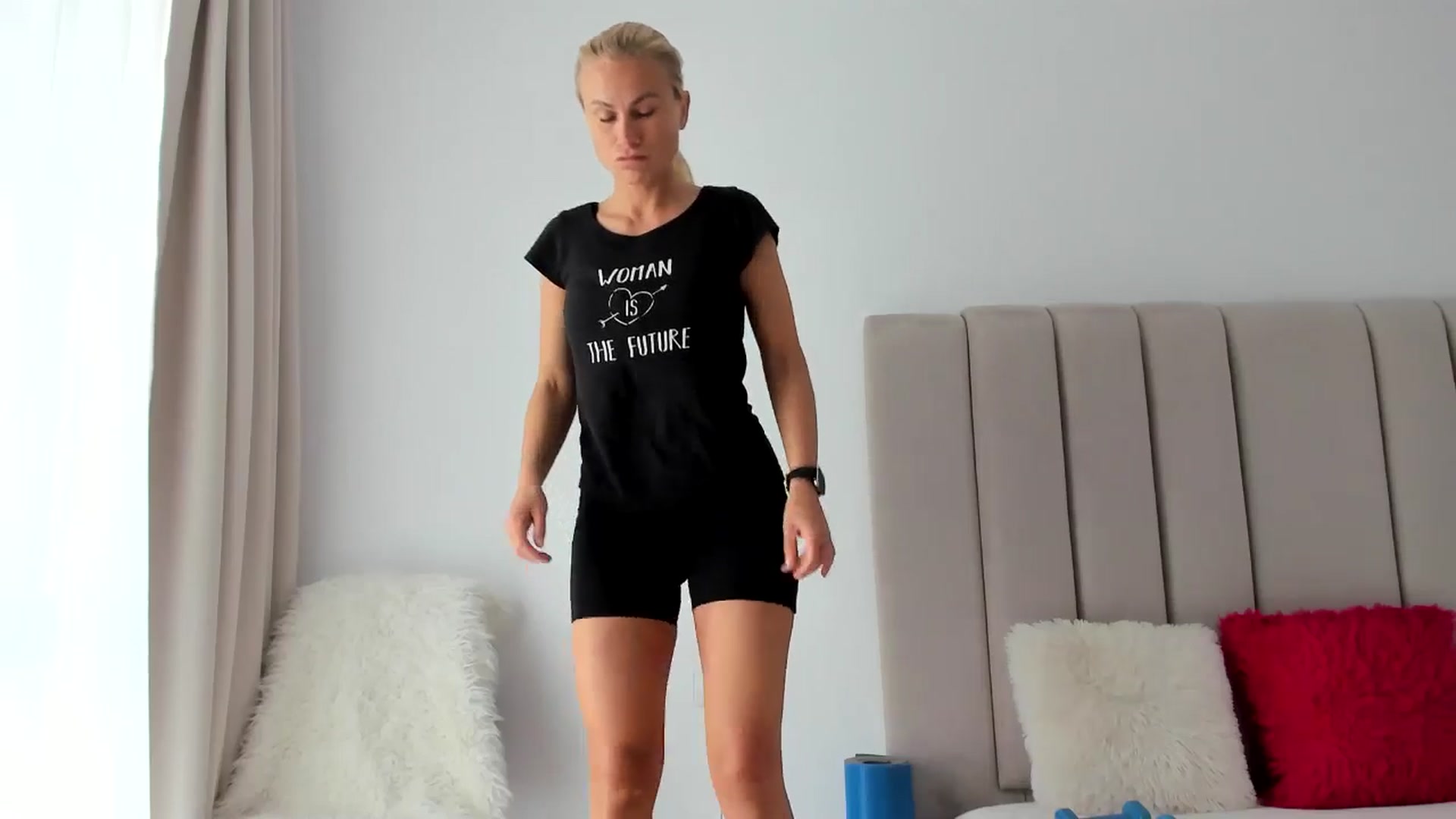 Gallery image thumbnail from Hrystina_'s myfreecams stream on, 04/18/2025, 14:24 image 8 of 20