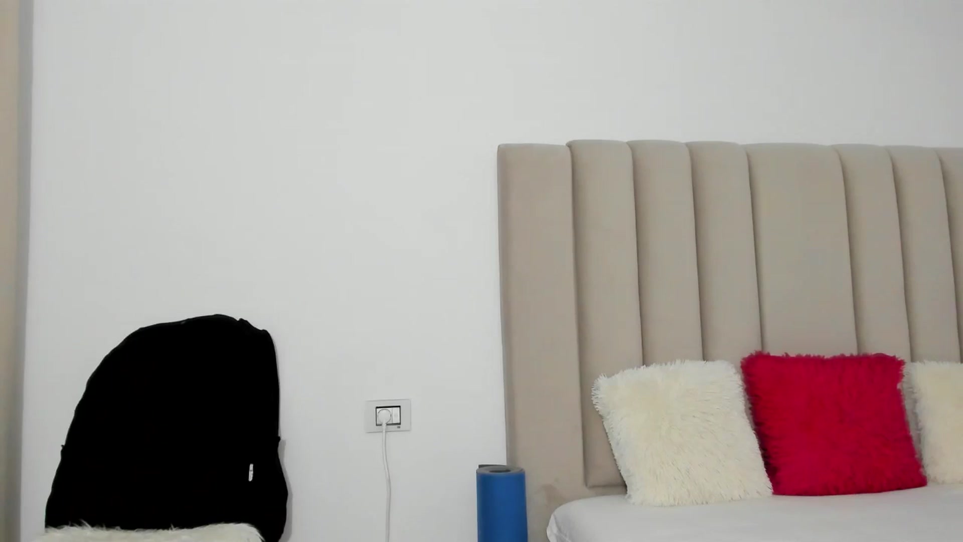 Gallery image thumbnail from Hrystina_'s myfreecams stream on, 04/26/2025, 18:47 image 19 of 20