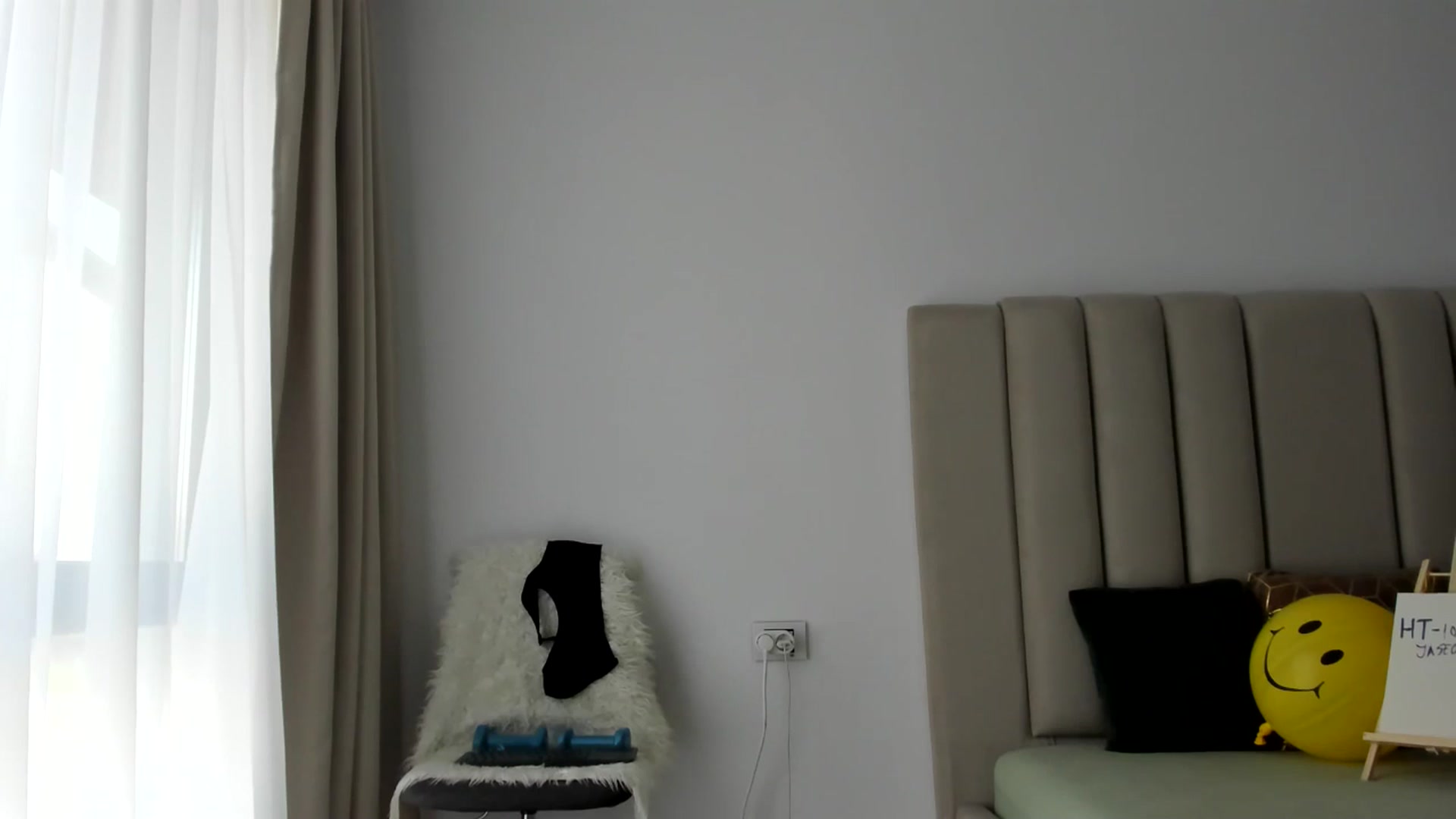 Gallery image thumbnail from Hrystina_'s myfreecams stream on, 05/21/2025, 16:39 image 6 of 20