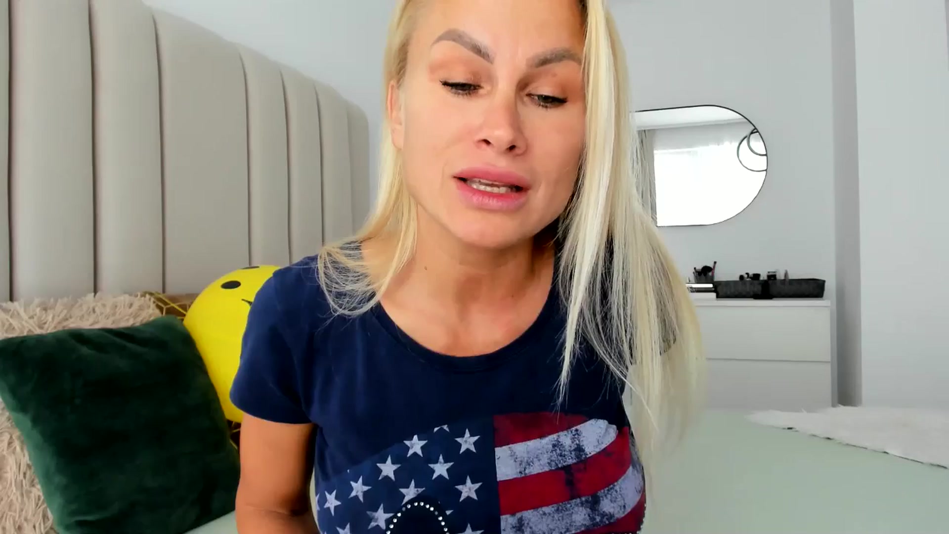 Gallery image thumbnail from Hrystina_'s myfreecams stream on, 05/31/2025, 15:34 image 9 of 20