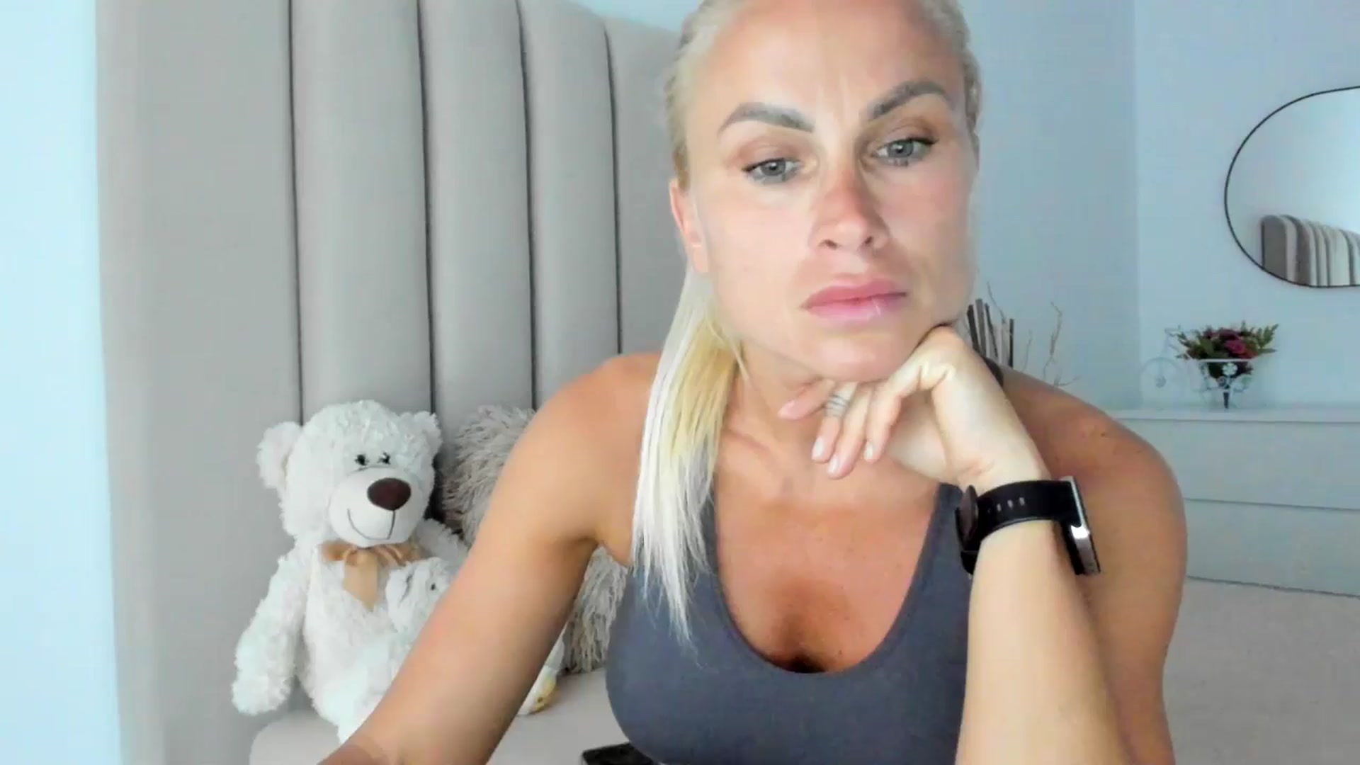 Gallery image thumbnail from Hrystina_'s myfreecams stream on, 07/03/2025, 18:07 image 20 of 20