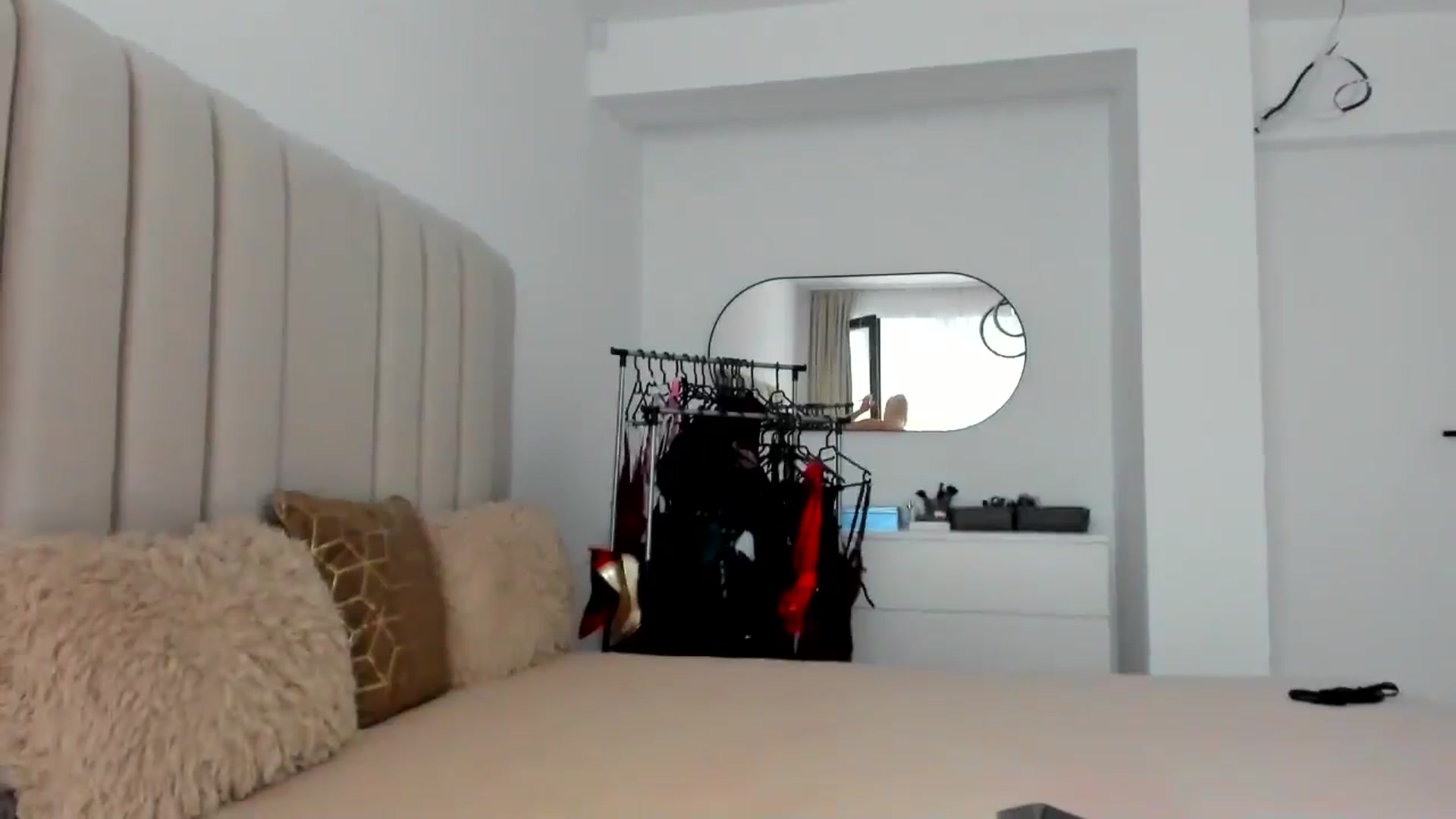 Gallery image thumbnail from Hrystina_'s myfreecams stream on, 07/16/2025, 16:02 image 20 of 20