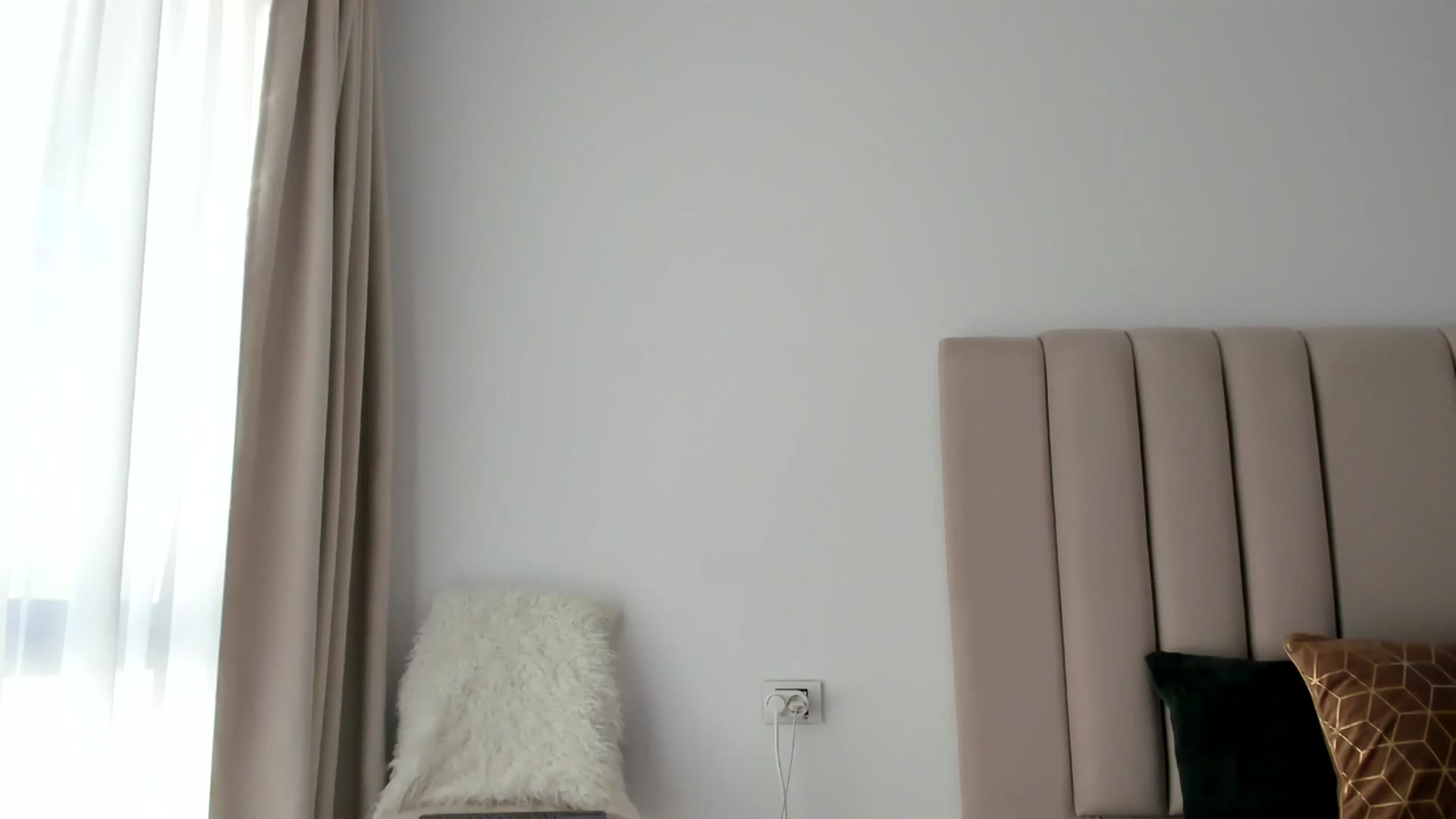 Gallery image thumbnail from Hrystina_'s myfreecams stream on, 07/18/2025, 16:06 image 9 of 20