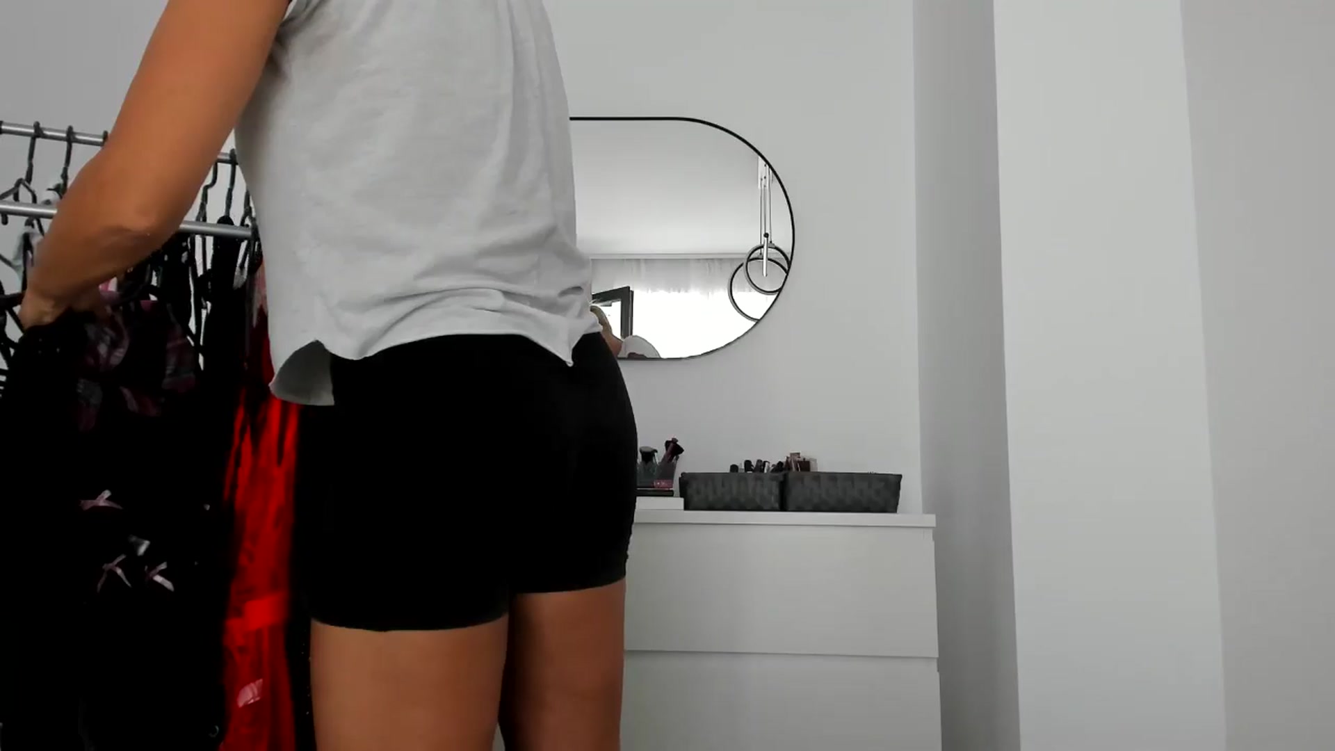 Gallery image thumbnail from Hrystina_'s myfreecams stream on, 07/21/2025, 16:33 image 11 of 20