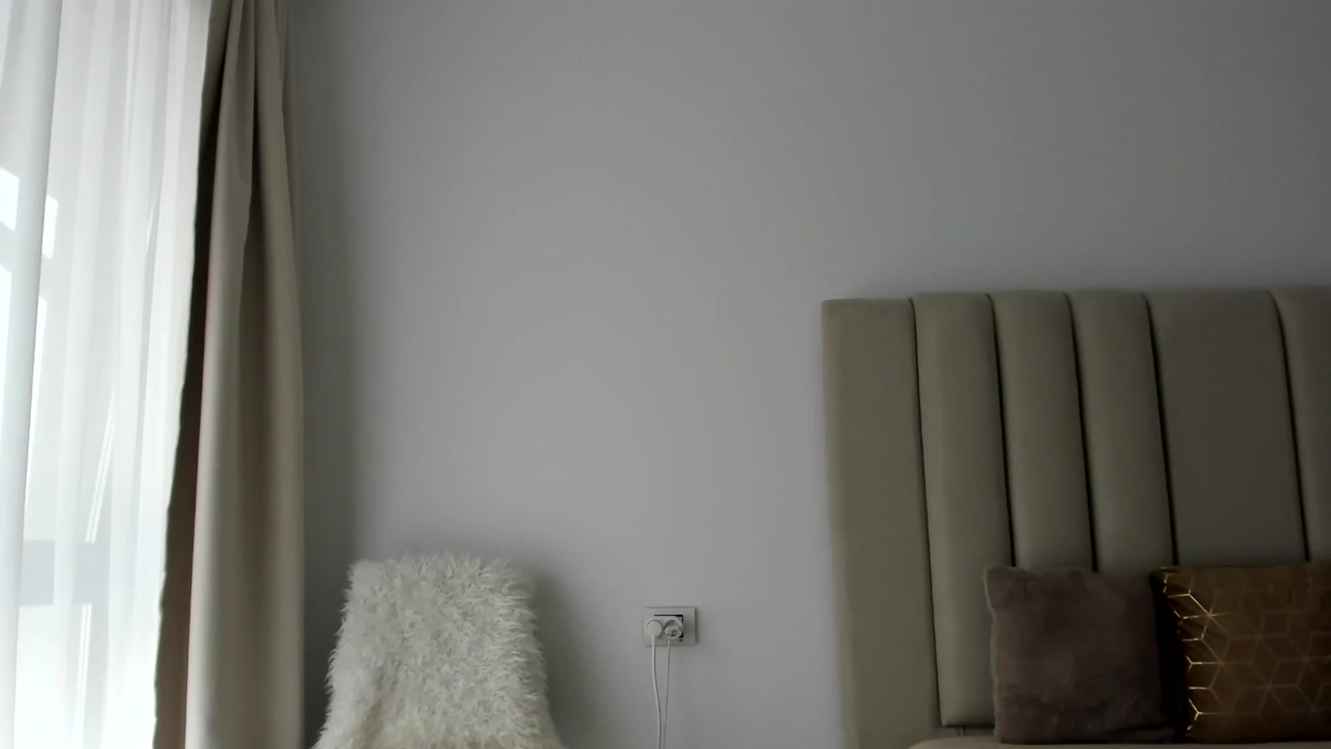 Gallery image thumbnail from Hrystina_'s myfreecams stream on, 09/11/2025, 15:10 image 13 of 20