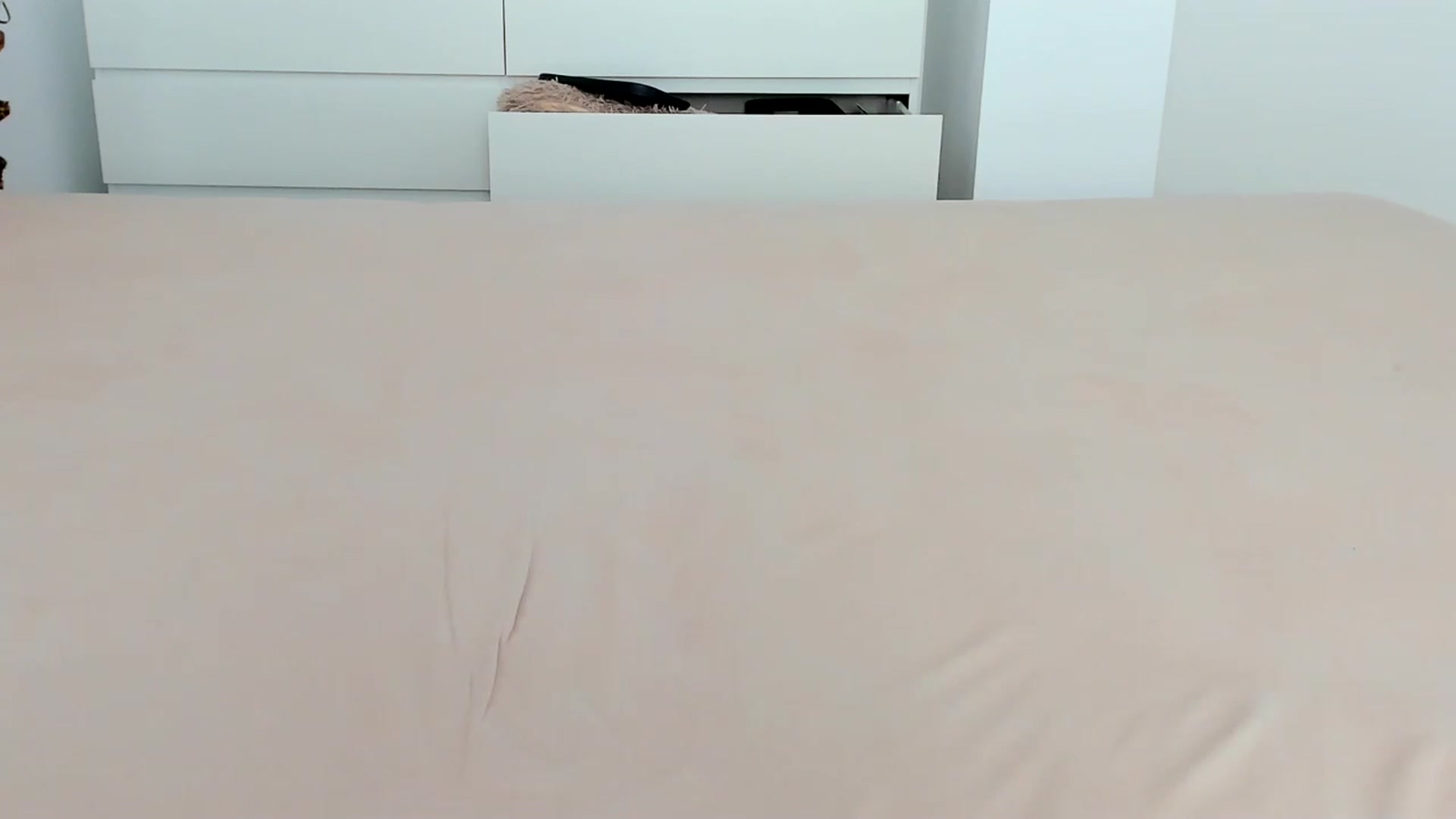 Gallery image thumbnail from Hrystina_'s myfreecams stream on, 09/13/2025, 15:09 image 20 of 20