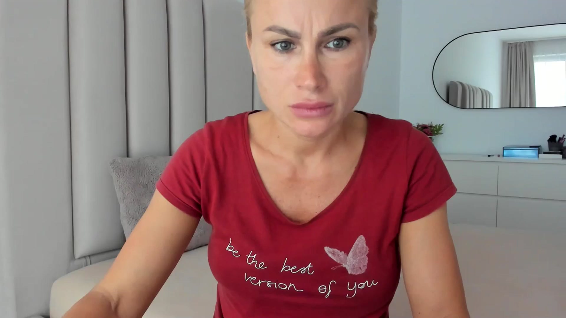 Gallery image thumbnail from Hrystina_'s myfreecams stream on, 09/17/2025, 15:34 image 2 of 20