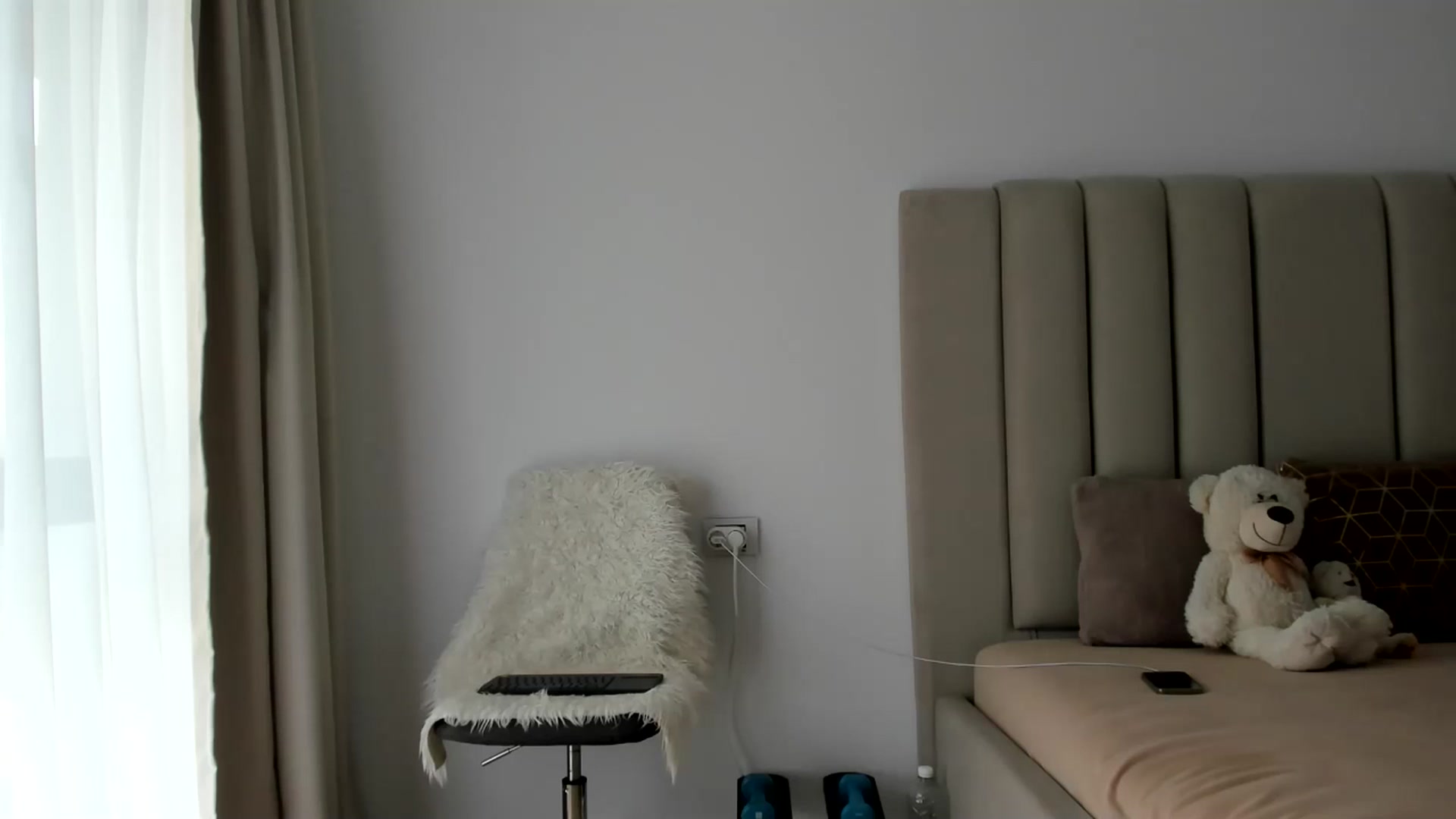 Gallery image thumbnail from Hrystina_'s myfreecams stream on, 11/15/2025, 15:04 image 8 of 20