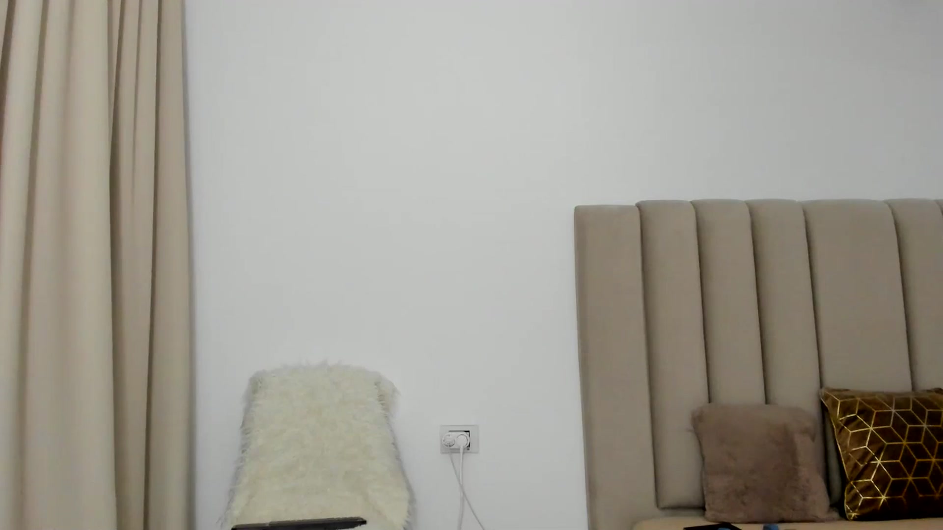 Gallery image thumbnail from Hrystina_'s myfreecams stream on, 12/04/2025, 16:56 image 20 of 20