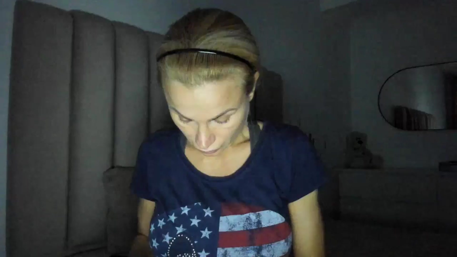 Gallery image thumbnail from Hrystina_'s myfreecams stream on, 12/04/2025, 16:56 image 10 of 20