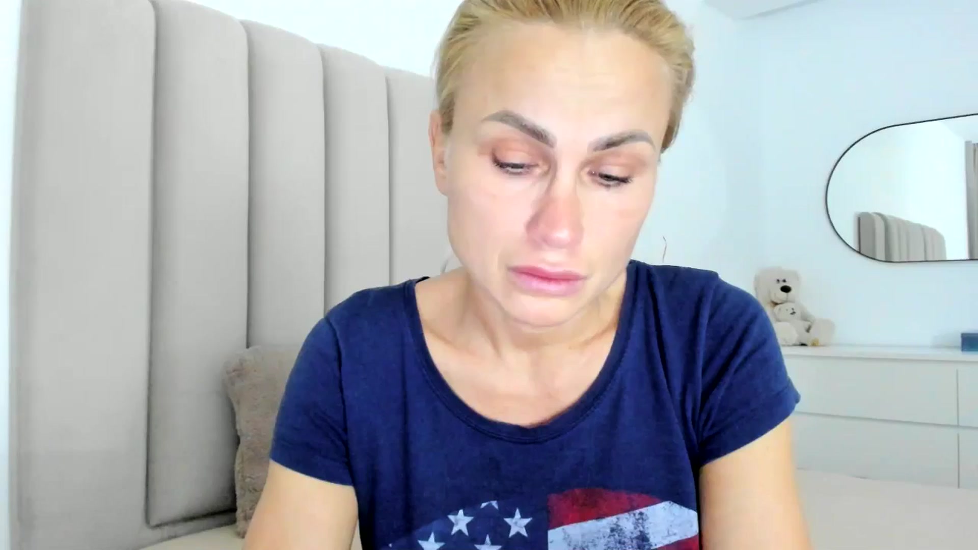 Gallery image thumbnail from Hrystina_'s myfreecams stream on, 12/08/2025, 18:55 image 15 of 20
