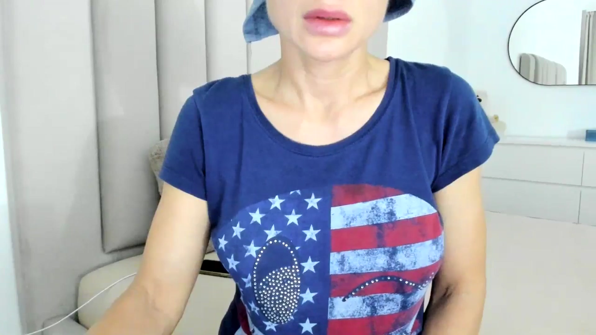Gallery image thumbnail from Hrystina_'s myfreecams stream on, 12/12/2025, 17:23 image 6 of 20