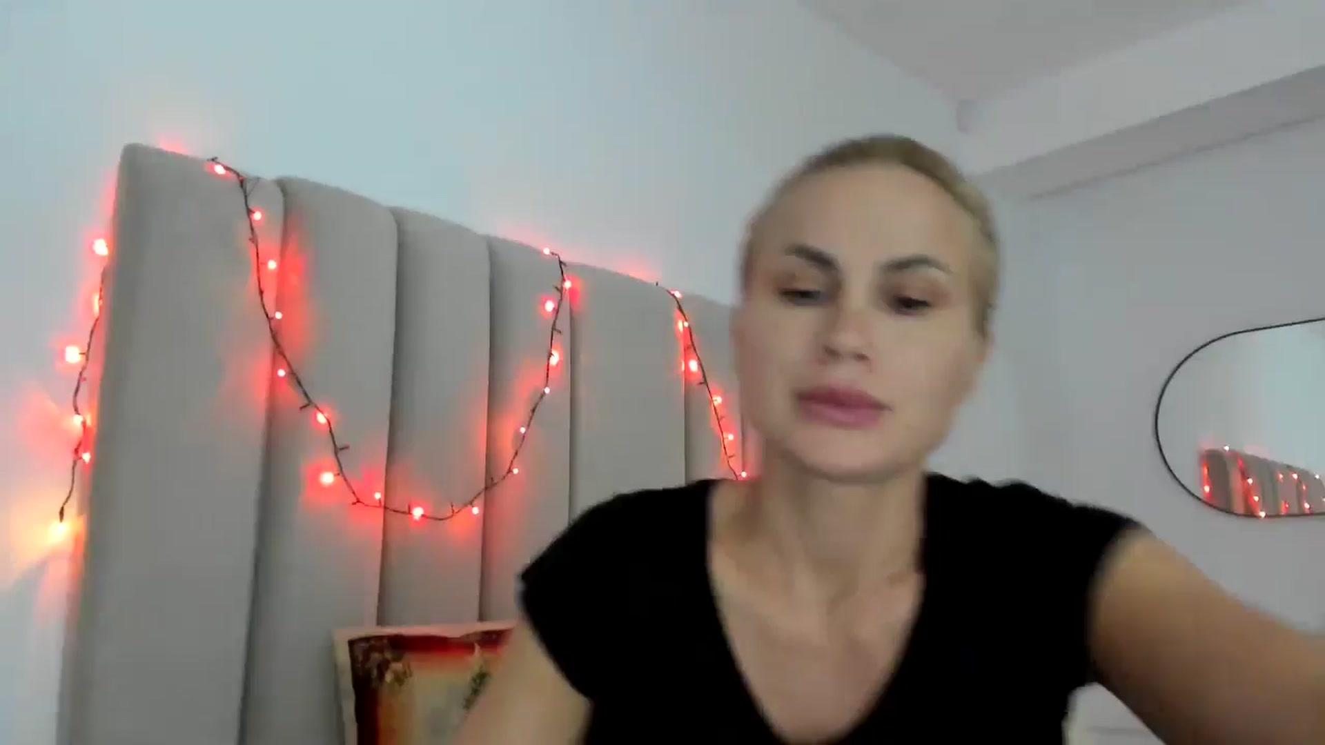 Gallery image thumbnail from Hrystina_'s myfreecams stream on, 12/15/2025, 17:08 image 18 of 20