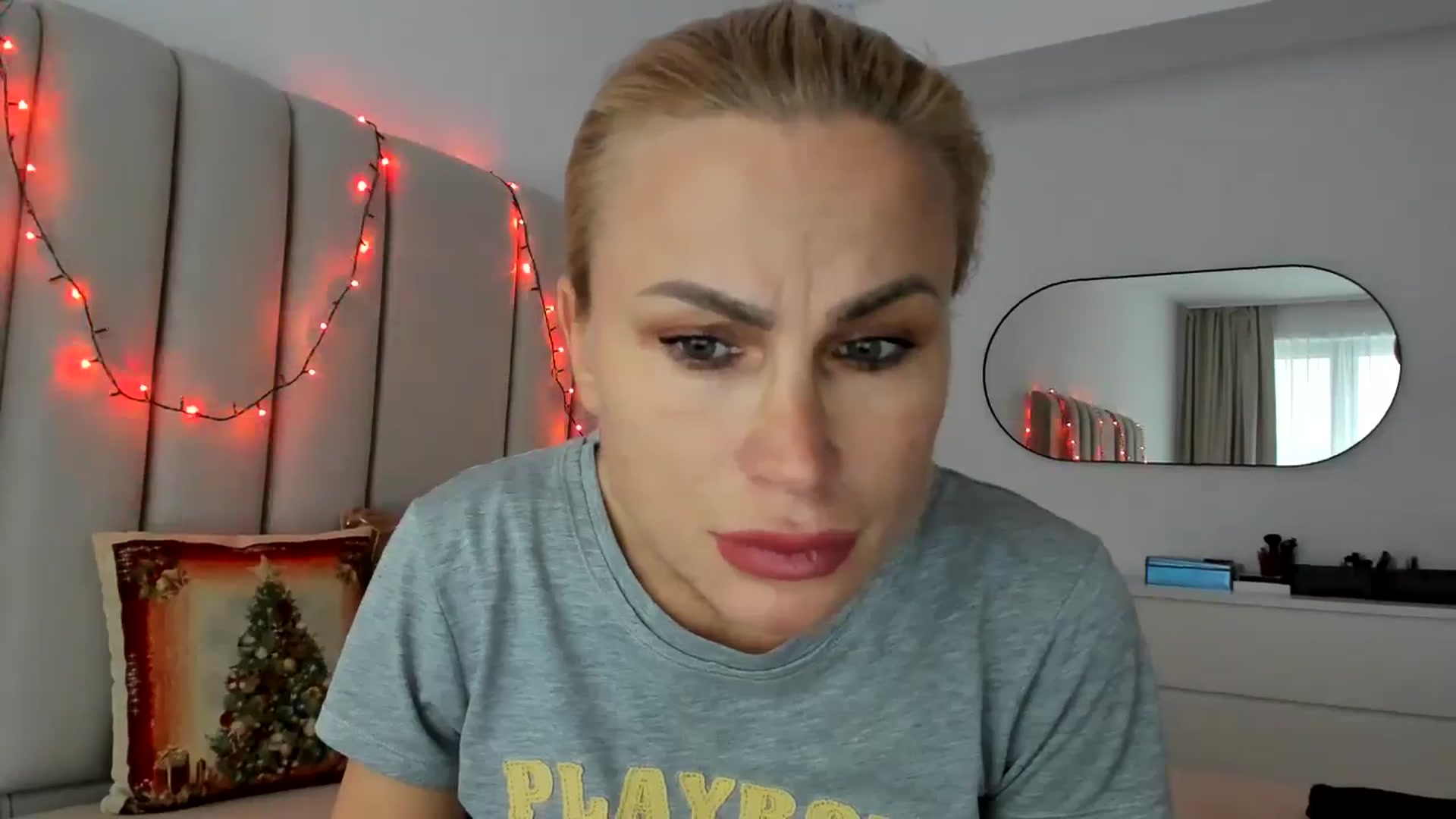 Gallery image thumbnail from Hrystina_'s myfreecams stream on, 12/17/2025, 15:07 image 7 of 20