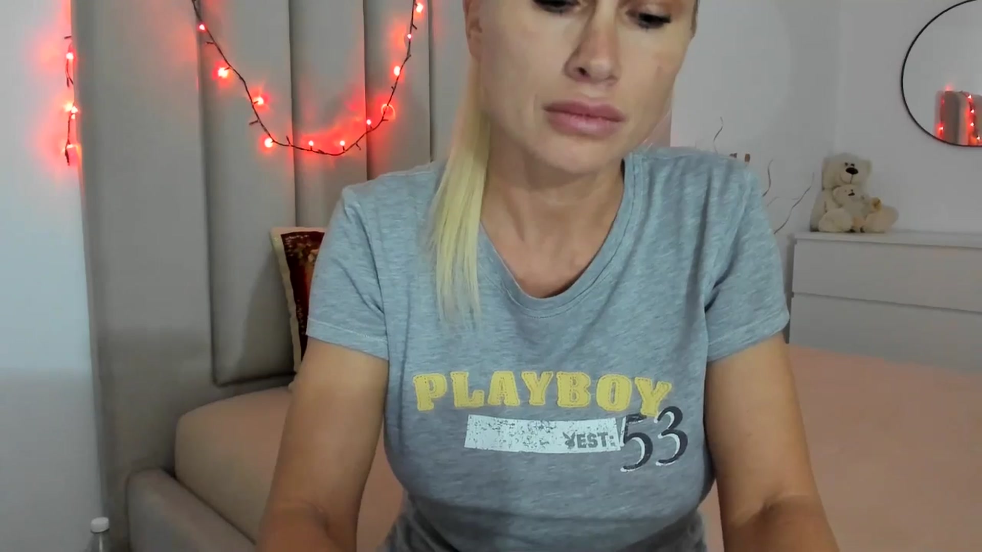 Gallery image thumbnail from Hrystina_'s myfreecams stream on, 12/17/2025, 17:12 image 20 of 20