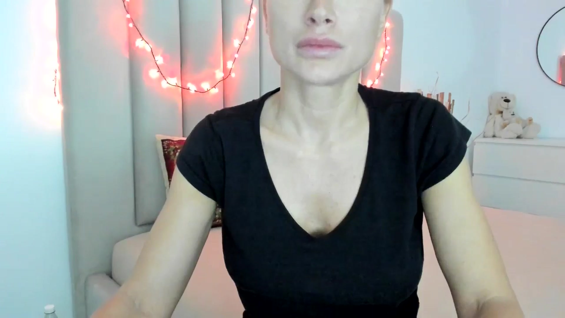 Gallery image thumbnail from Hrystina_'s myfreecams stream on, 12/23/2025, 17:19 image 20 of 20