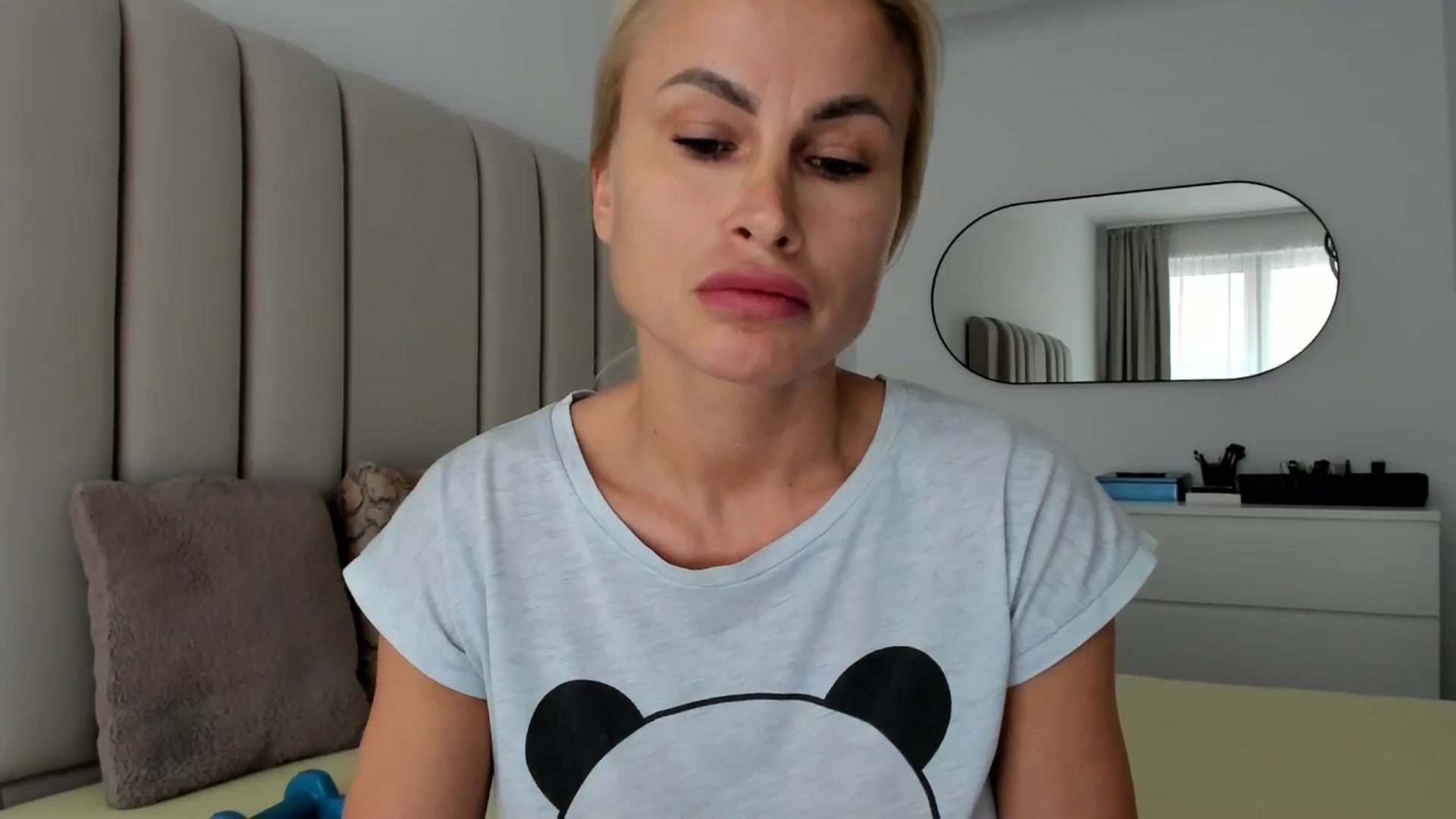 Gallery image thumbnail from Hrystina_'s myfreecams stream on, 01/02/2026, 15:19 image 13 of 20