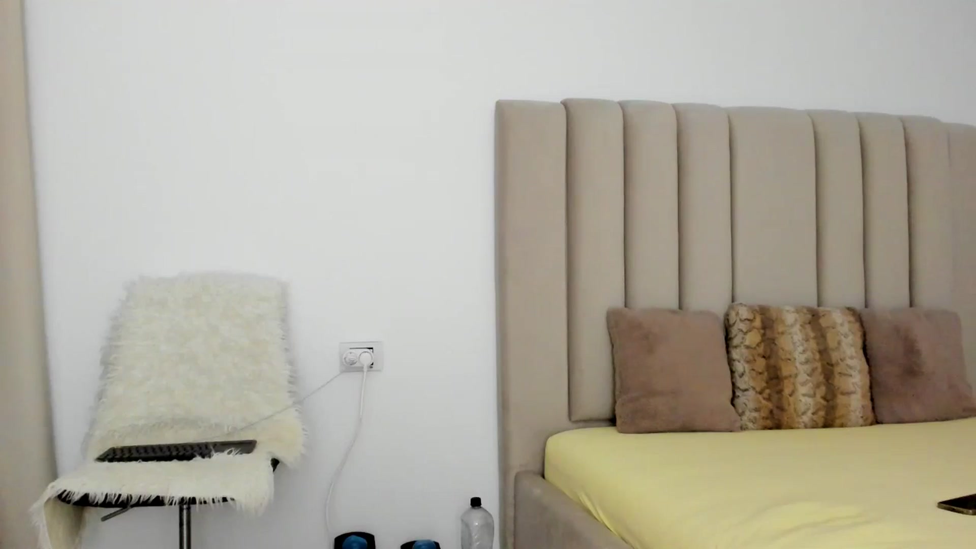 Gallery image thumbnail from Hrystina_'s myfreecams stream on, 01/02/2026, 21:06 image 13 of 20