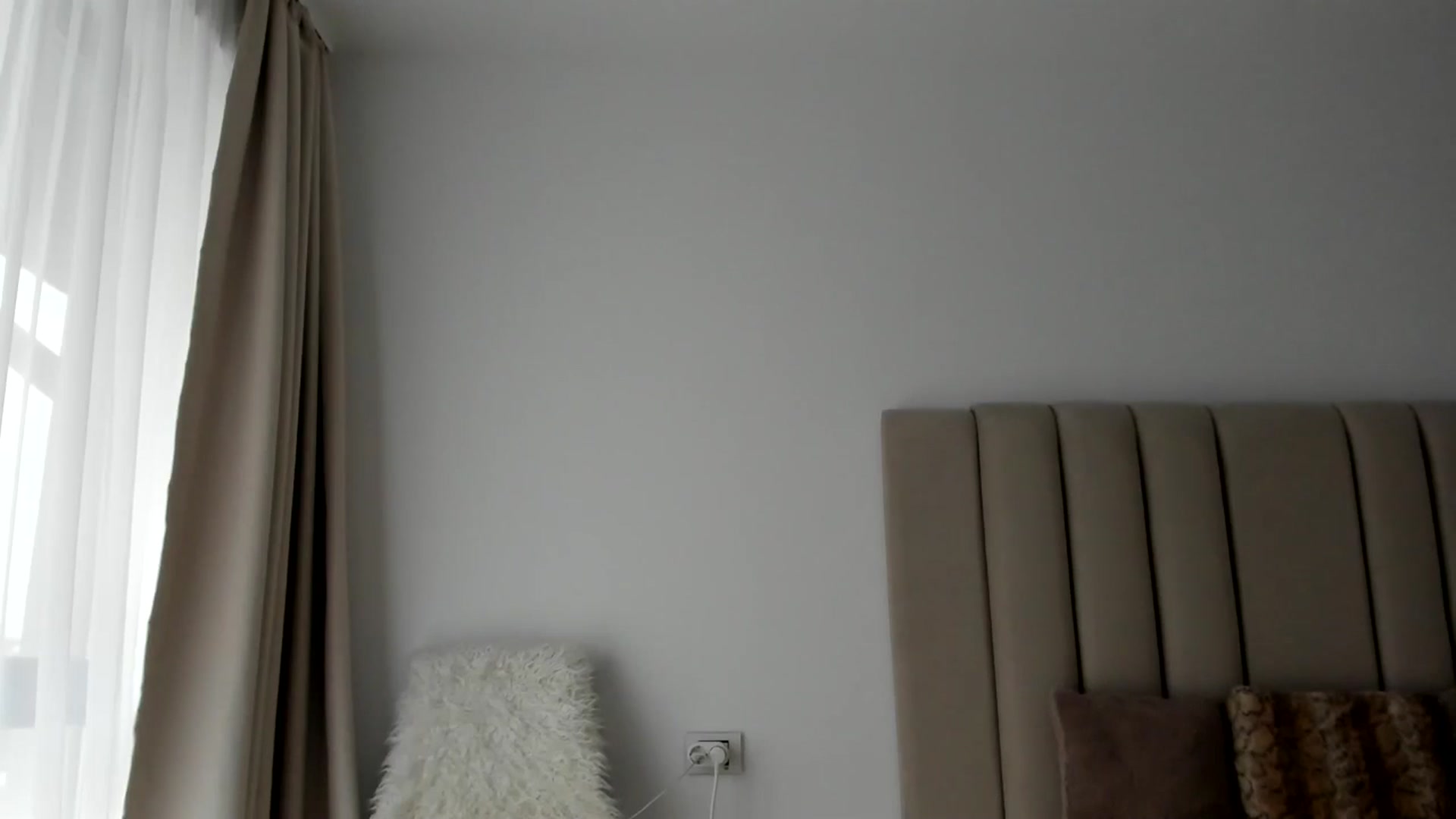 Gallery image thumbnail from Hrystina_'s myfreecams stream on, 01/10/2026, 15:47 image 13 of 20