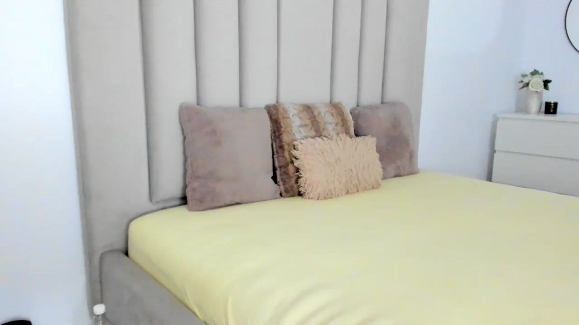 Gallery image thumbnail from Hrystina_'s myfreecams stream on, 01/16/2026, 17:46 image 6 of 20