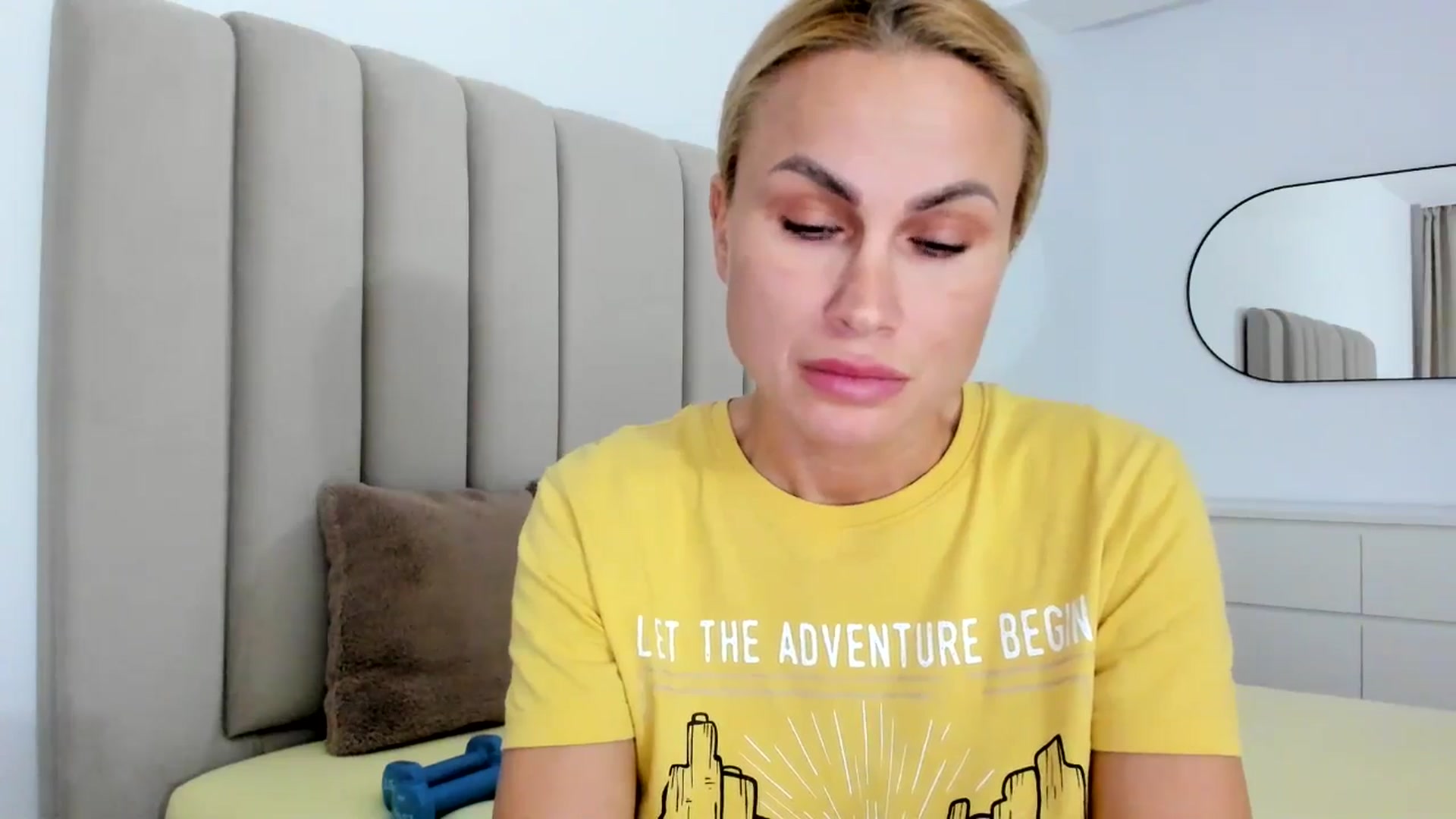 Gallery image thumbnail from Hrystina_'s myfreecams stream on, 01/20/2026, 16:11 image 10 of 20