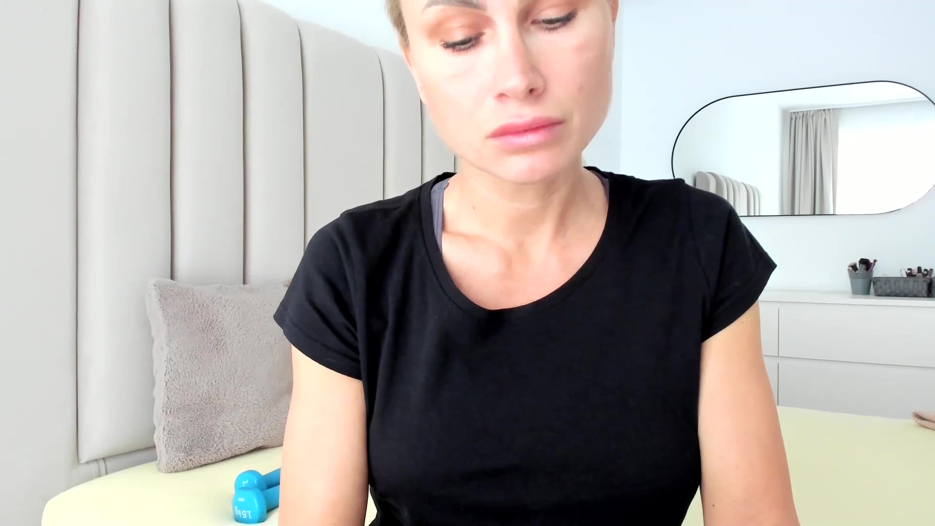 Gallery image thumbnail from Hrystina_'s myfreecams stream on, 01/21/2026, 15:30 image 12 of 20