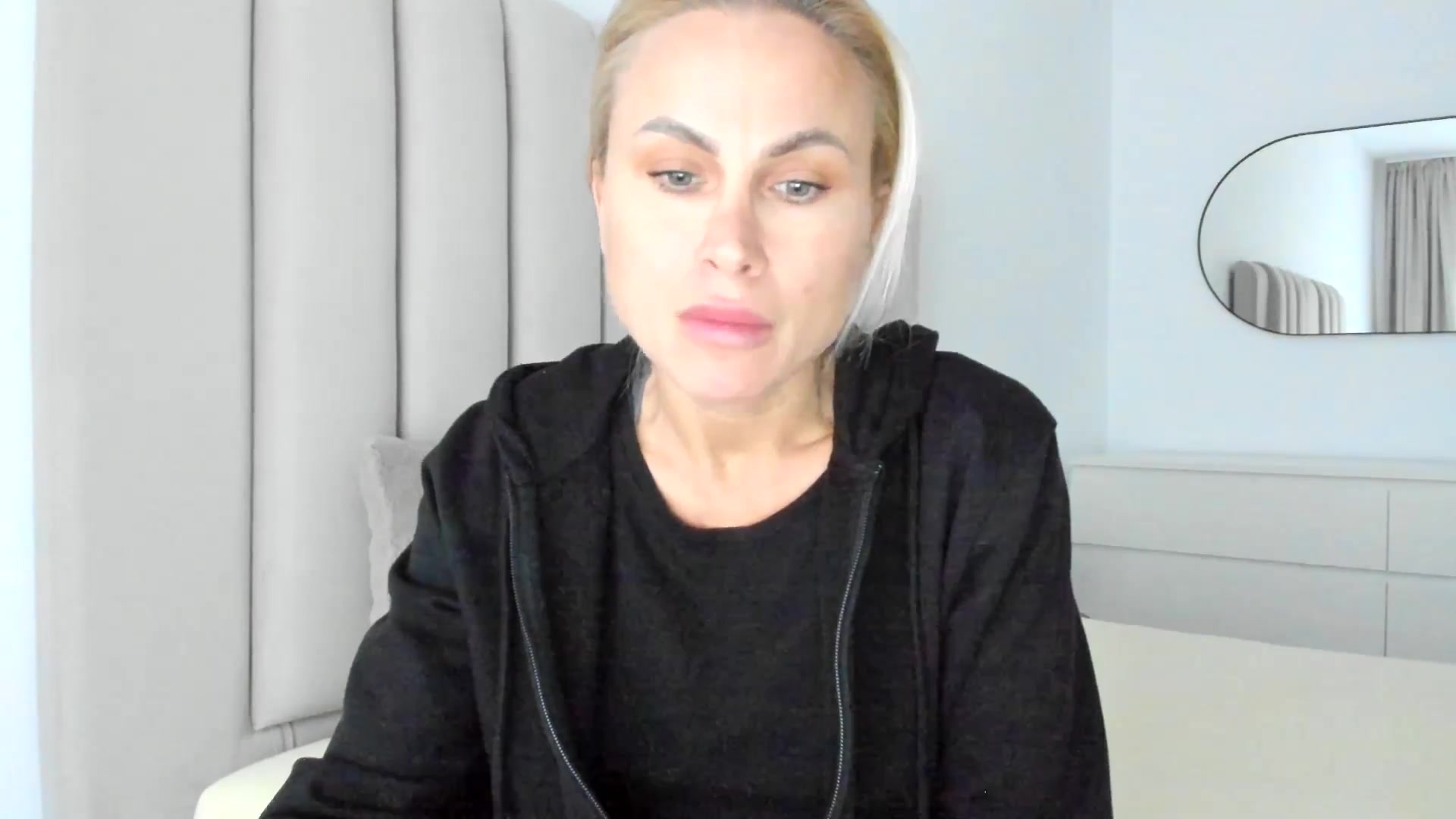 Gallery image thumbnail from Hrystina_'s myfreecams stream on, 01/21/2026, 15:30 image 18 of 20
