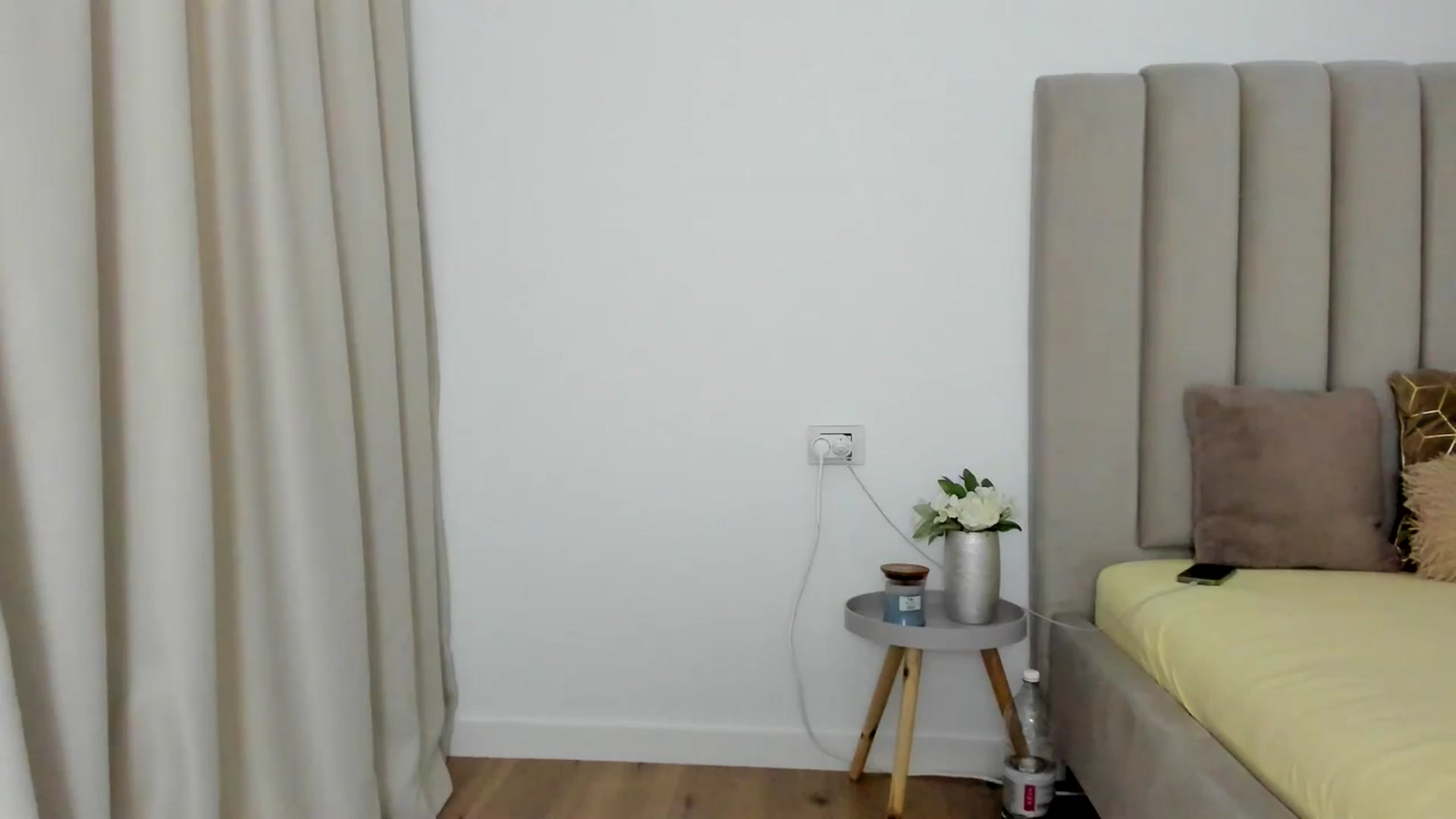 Gallery image thumbnail from Hrystina_'s myfreecams stream on, 01/23/2026, 17:08 image 15 of 20