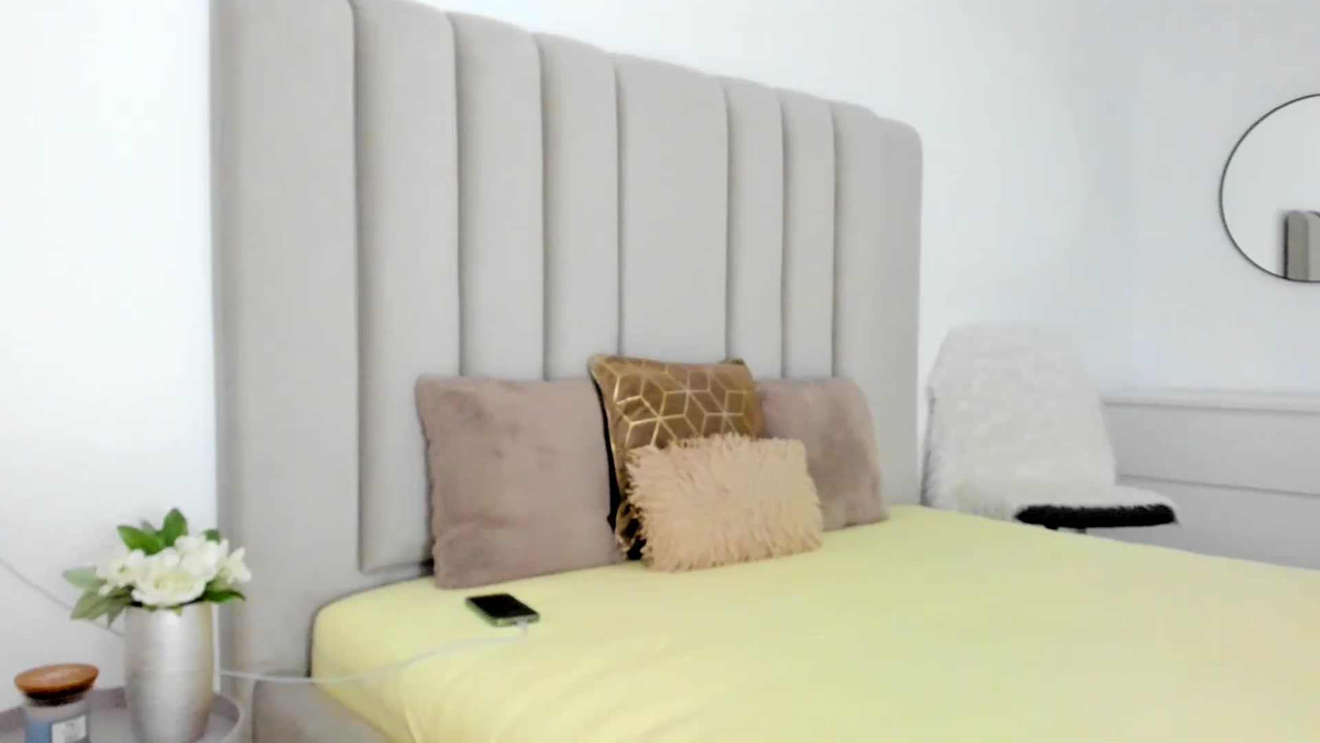 Gallery image thumbnail from Hrystina_'s myfreecams stream on, 01/30/2026, 17:09 image 8 of 20