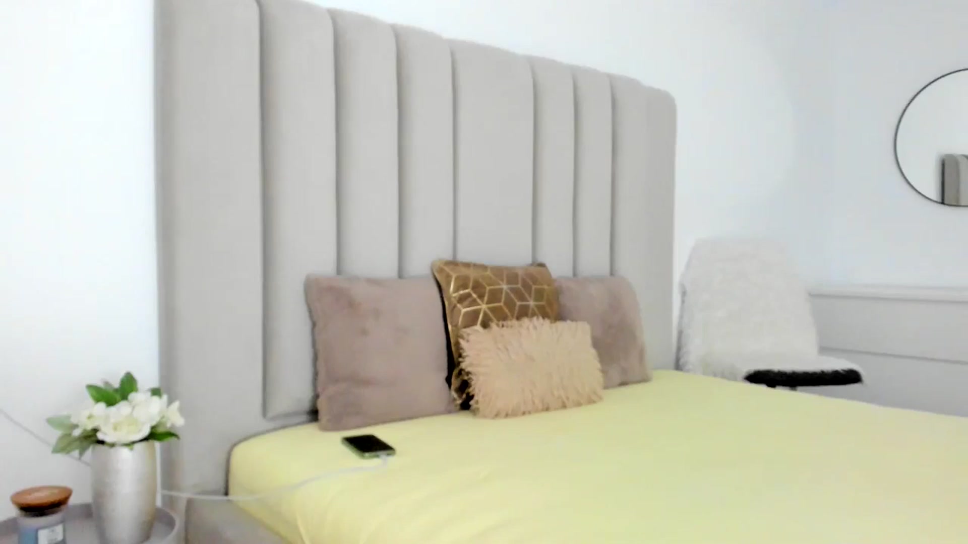 Gallery image thumbnail from Hrystina_'s myfreecams stream on, 01/30/2026, 17:09 image 7 of 20