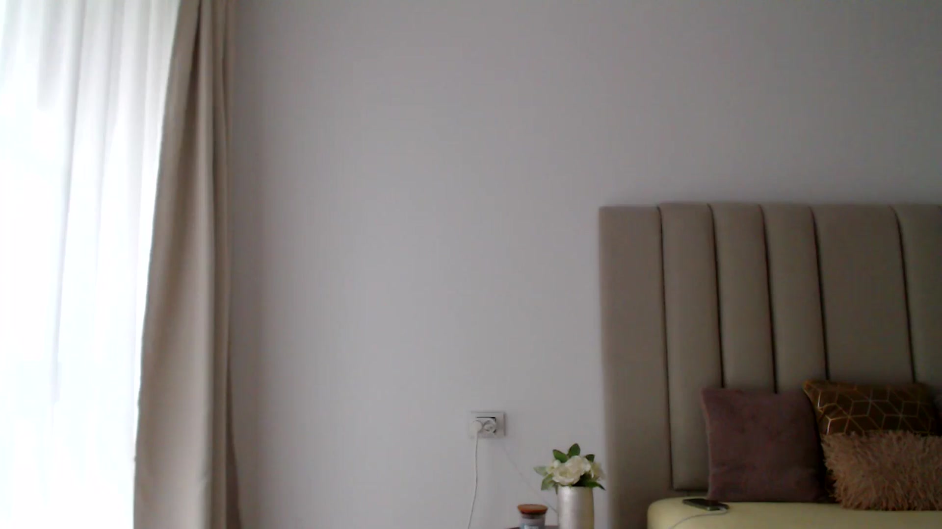 Gallery image thumbnail from Hrystina_'s myfreecams stream on, 01/31/2026, 16:06 image 14 of 20