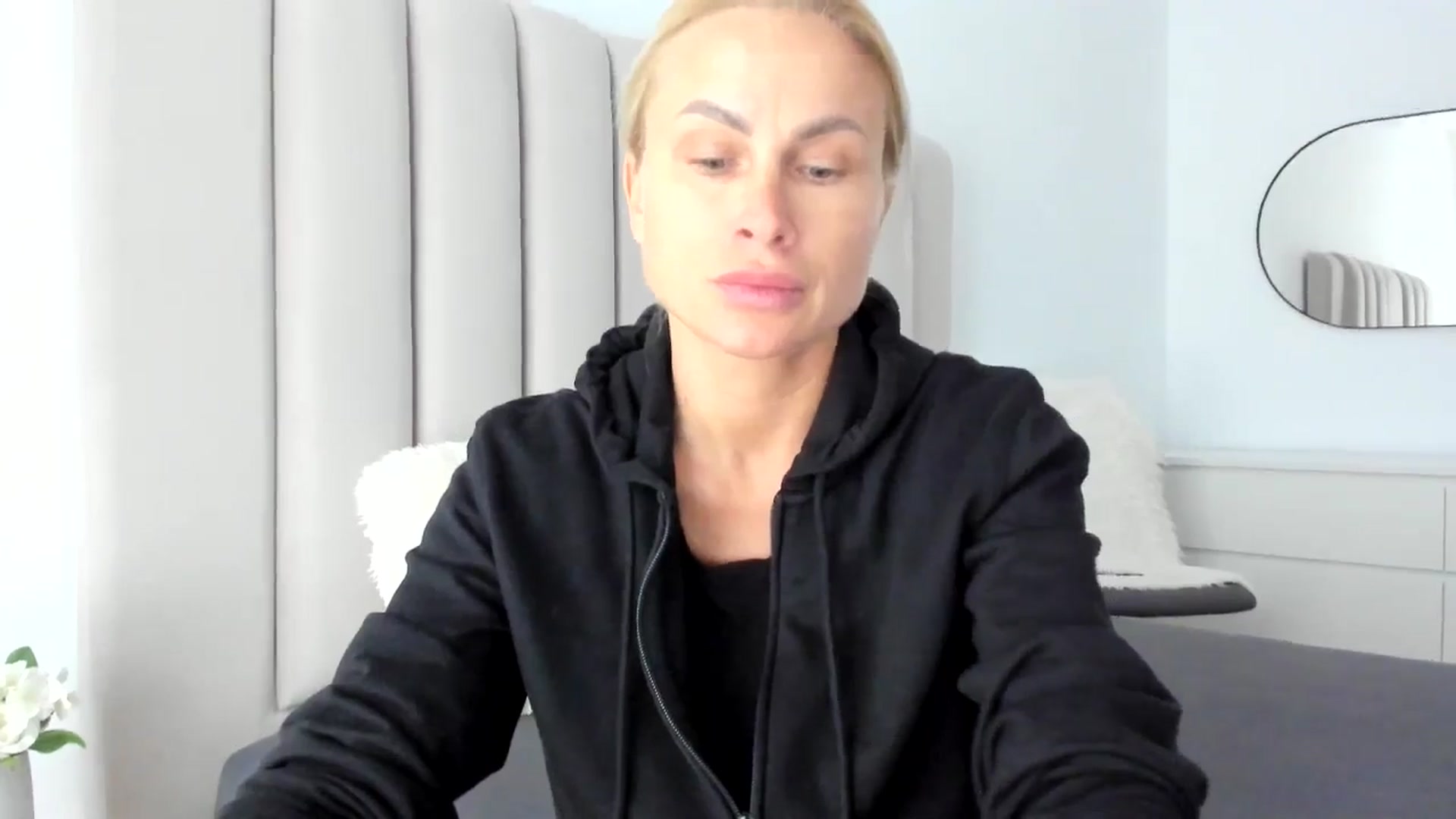 Gallery image thumbnail from Hrystina_'s myfreecams stream on, 02/07/2026, 15:58 image 4 of 20