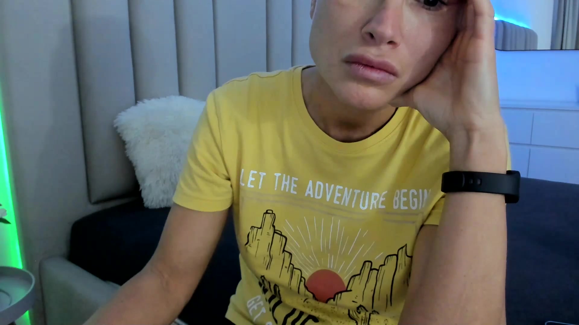 Gallery image thumbnail from Hrystina_'s myfreecams stream on, 02/09/2026, 17:16 image 20 of 20