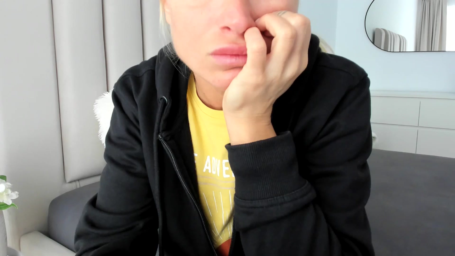 Gallery image thumbnail from Hrystina_'s myfreecams stream on, 02/21/2026, 15:11 image 10 of 20