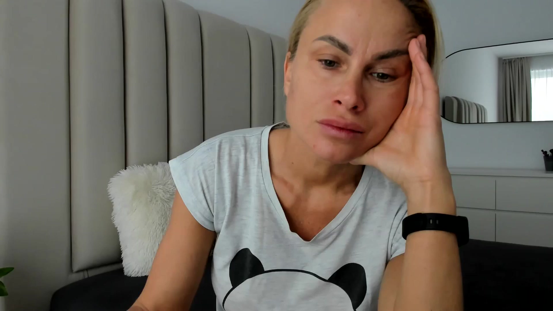 Gallery image thumbnail from Hrystina_'s myfreecams stream on, 02/23/2026, 15:22 image 1 of 20