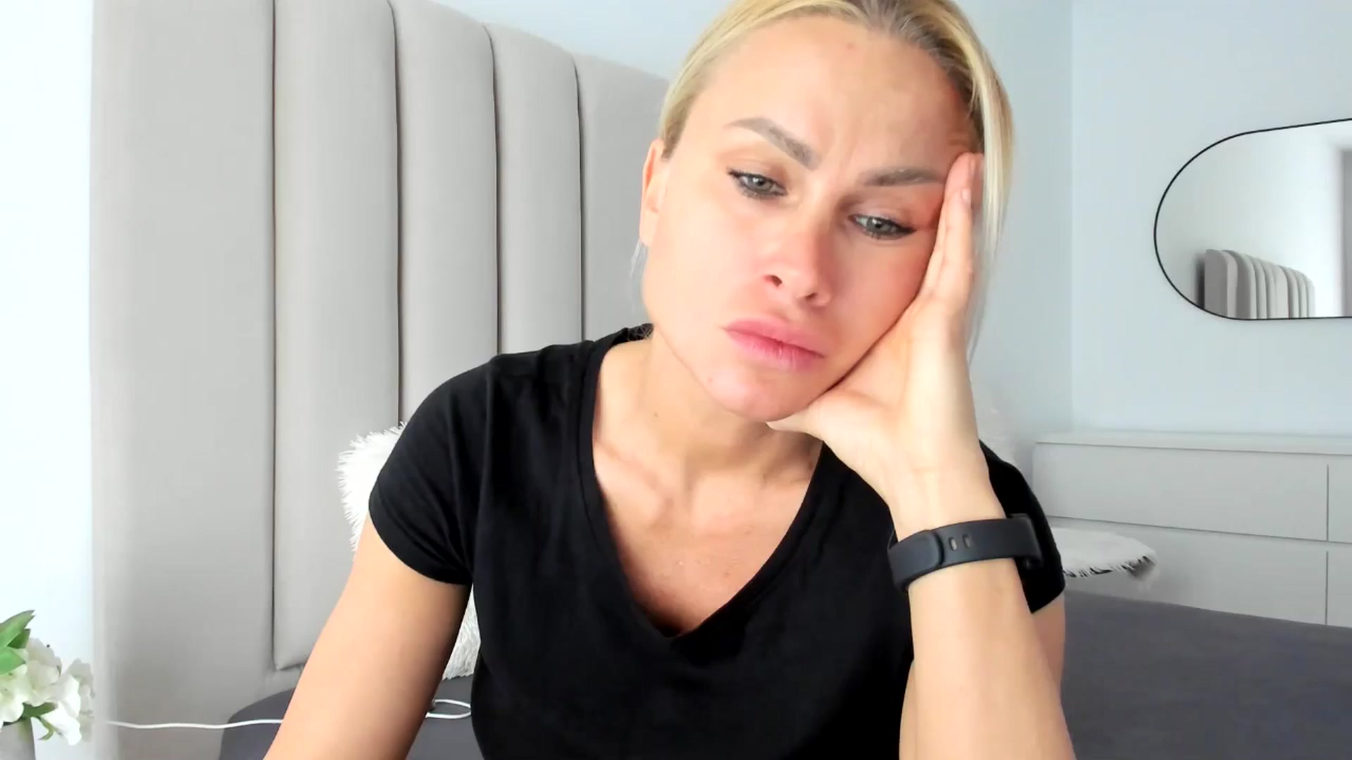 Gallery image thumbnail from Hrystina_'s myfreecams stream on, 02/28/2026, 15:53 image 12 of 20