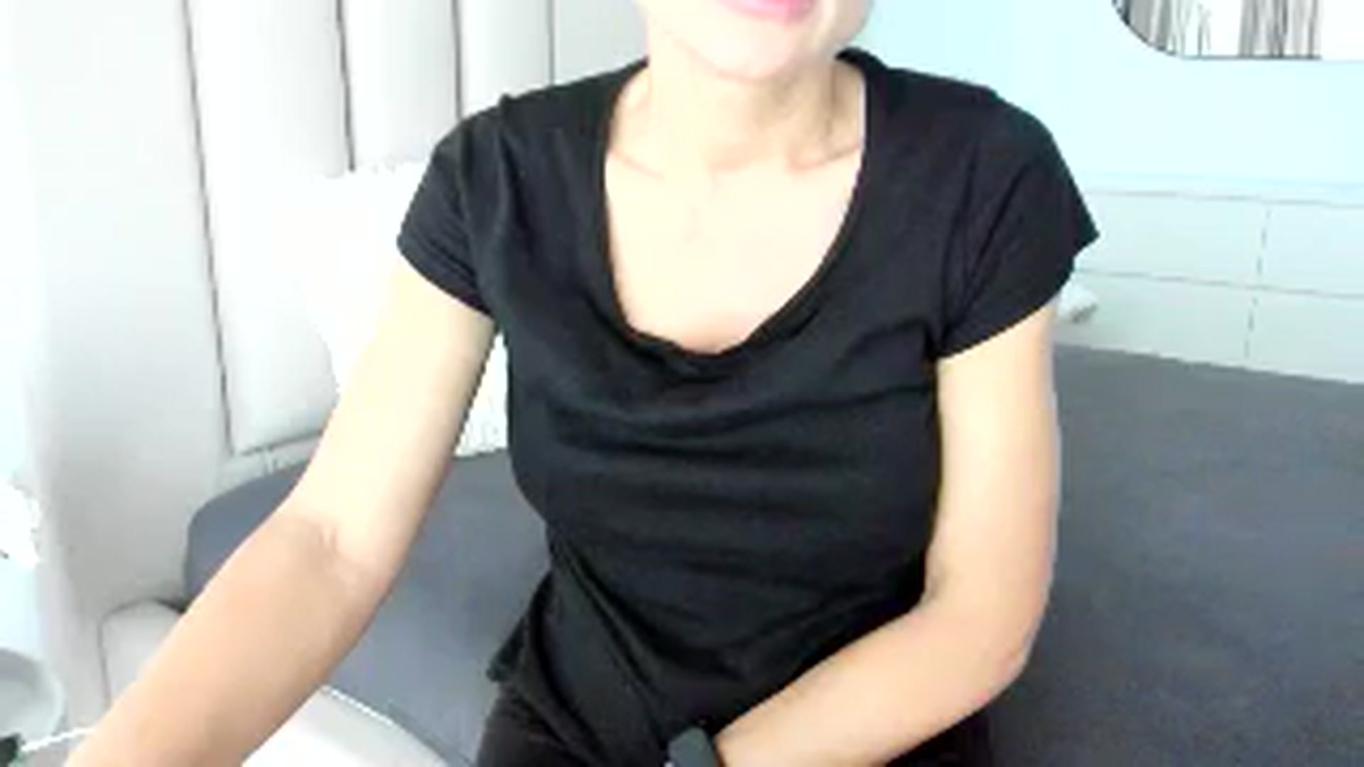 Gallery image thumbnail from Hrystina_'s myfreecams stream on, 03/02/2026, 16:53 image 14 of 20