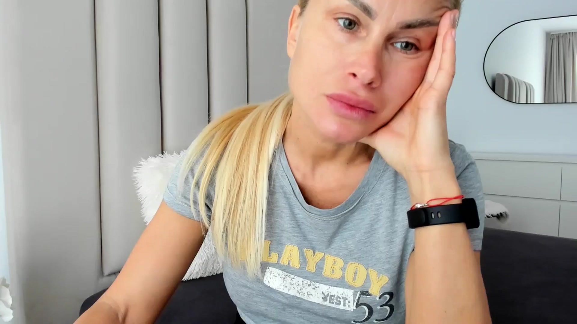 Gallery image thumbnail from Hrystina_'s myfreecams stream on, 03/03/2026, 15:13 image 18 of 20