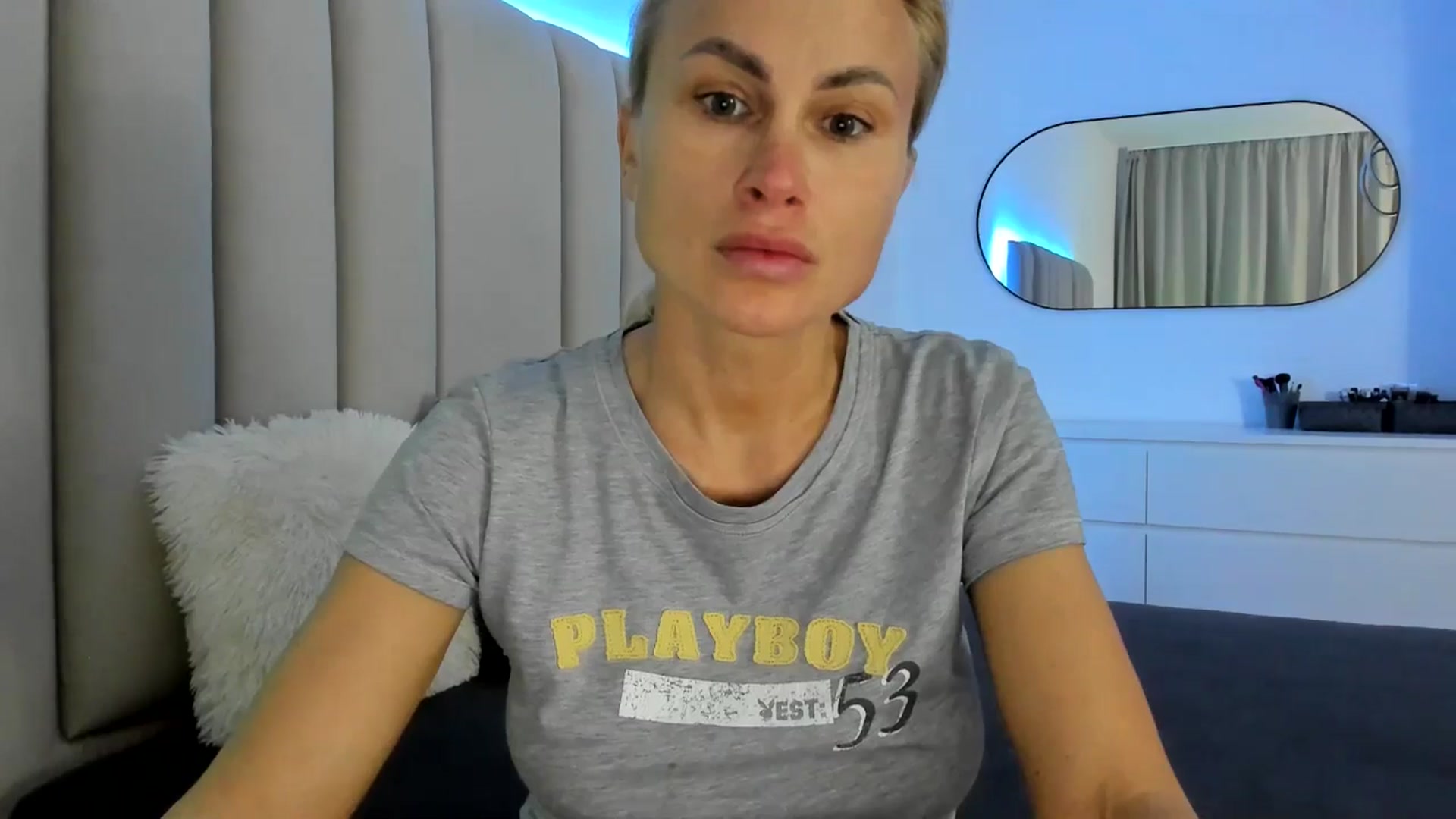 Gallery image thumbnail from Hrystina_'s myfreecams stream on, 03/04/2026, 17:23 image 16 of 20