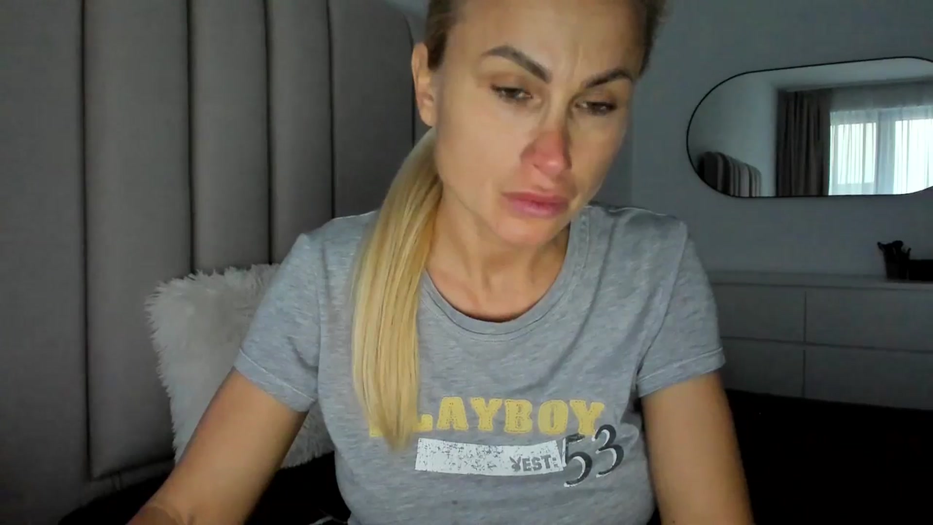 Gallery image thumbnail from Hrystina_'s myfreecams stream on, 03/04/2026, 17:23 image 15 of 20