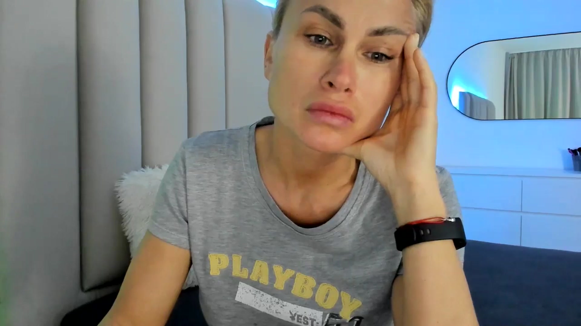 Gallery image thumbnail from Hrystina_'s myfreecams stream on, 03/04/2026, 17:23 image 19 of 20