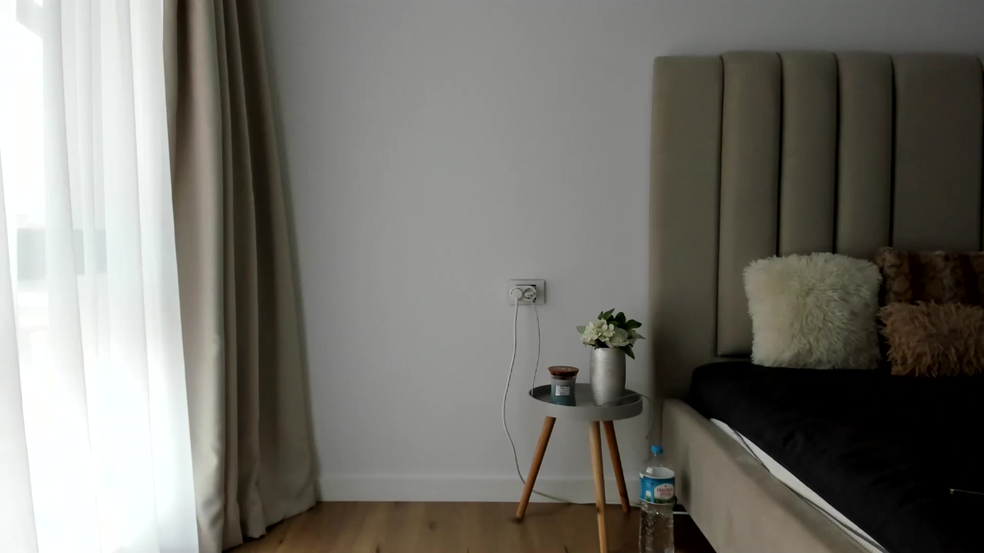 Gallery image thumbnail from Hrystina_'s myfreecams stream on, 03/05/2026, 15:25 image 15 of 20
