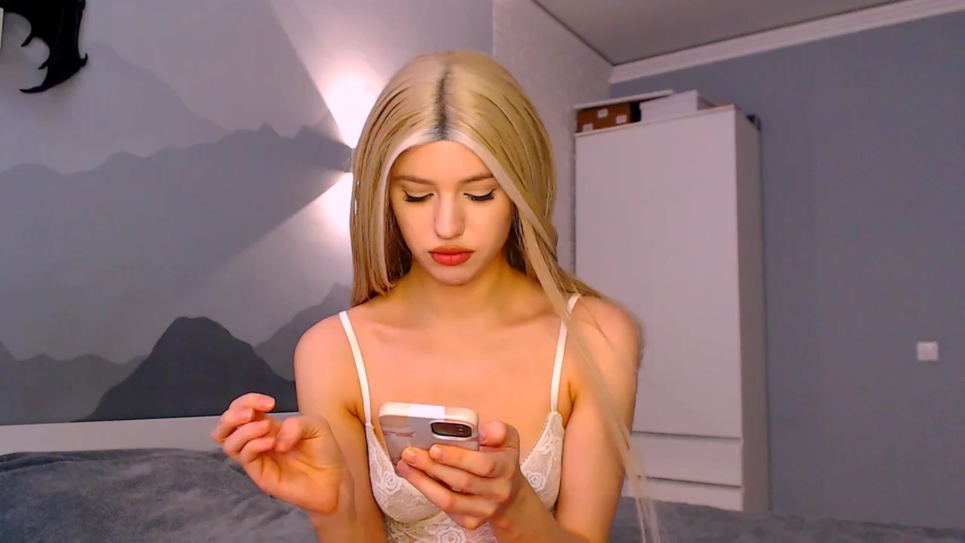Gallery image thumbnail from HttpsPorn's myfreecams stream on, 06/12/2025, 09:37 image 11 of 20