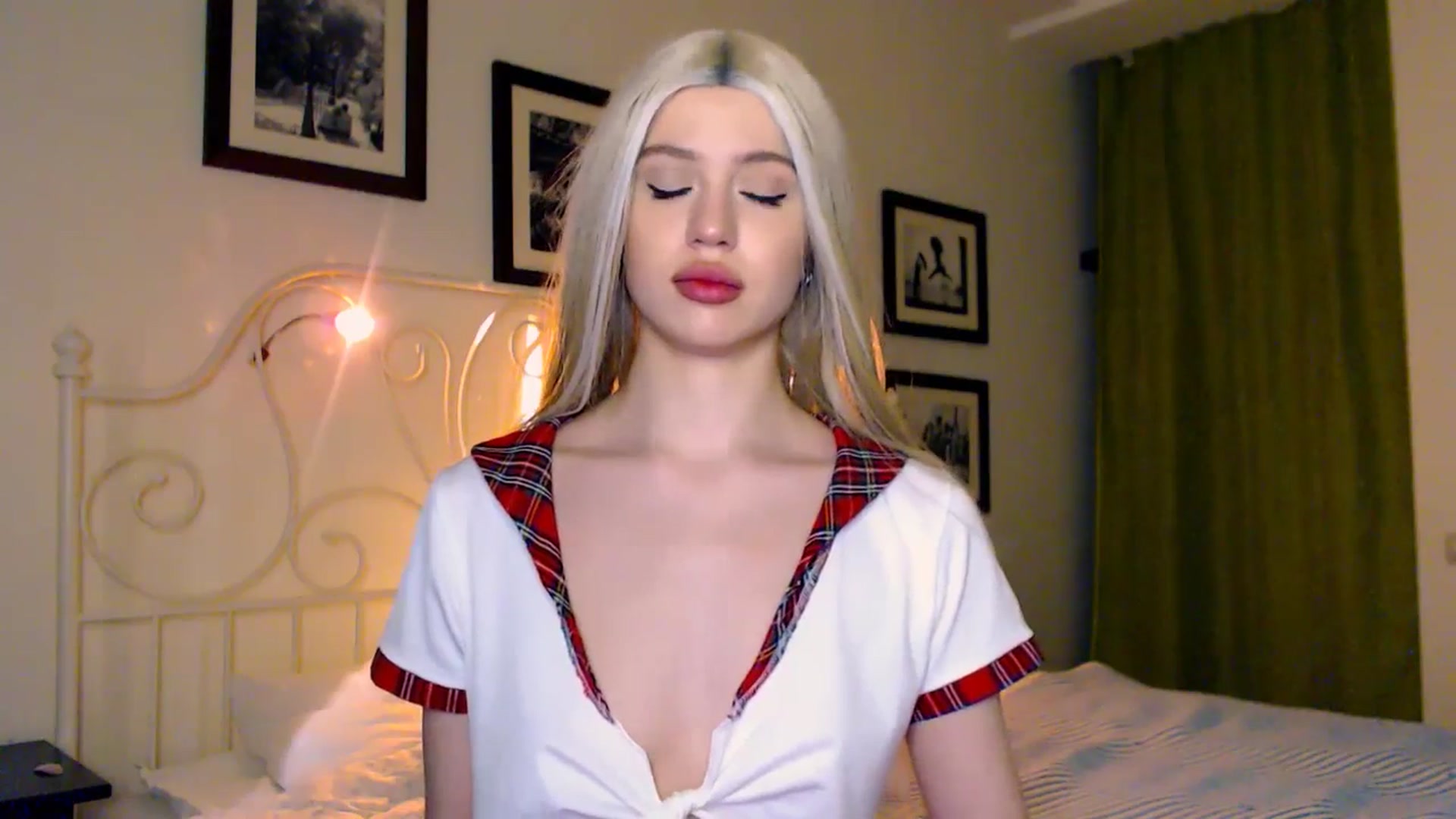 Gallery image thumbnail from HttpsPorn's myfreecams stream on, 07/24/2025, 14:05 image 18 of 20